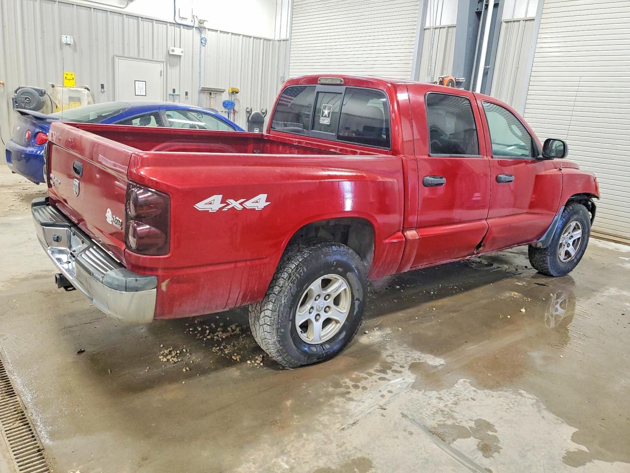 2006 Dodge Dakota Quad Slt Red vin: 1D7HW48N06S708017