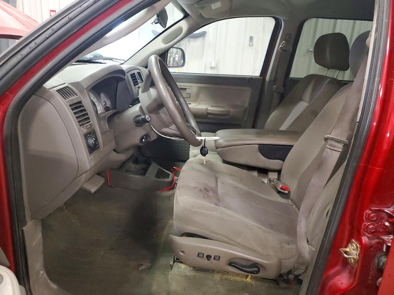 2006 Dodge Dakota Quad Slt Red vin: 1D7HW48N06S708017
