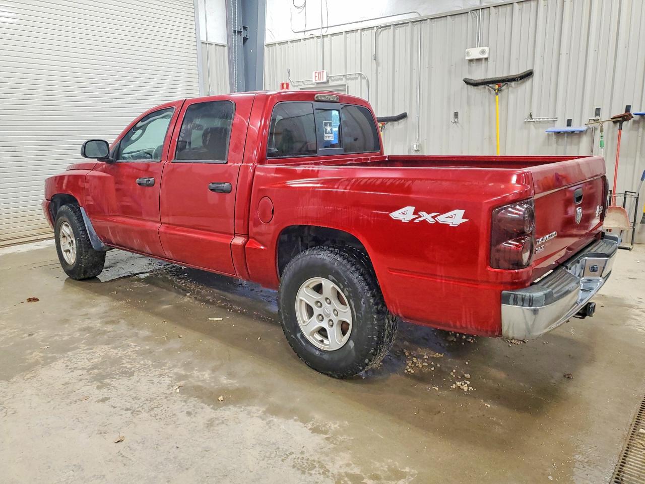 2006 Dodge Dakota Quad Slt Red vin: 1D7HW48N06S708017