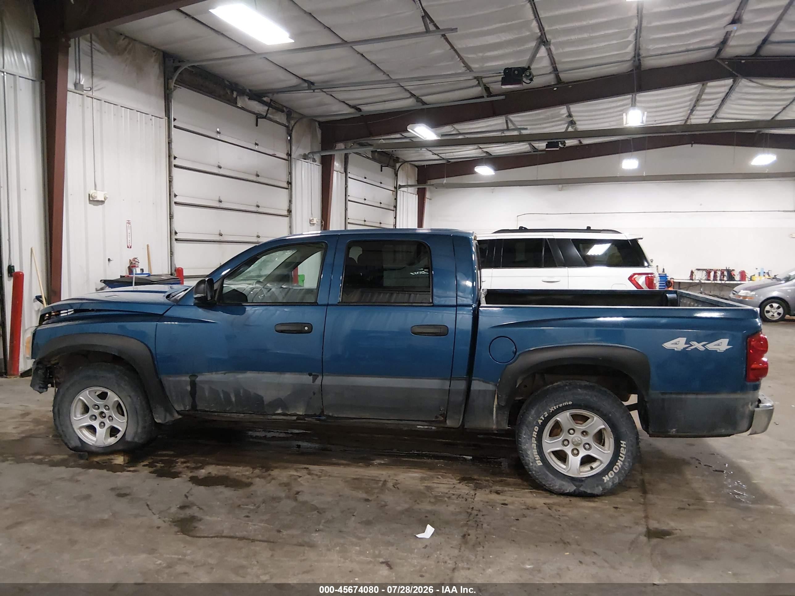 2005 Dodge Dakota Slt Синий vin: 1D7HW48N15S277797