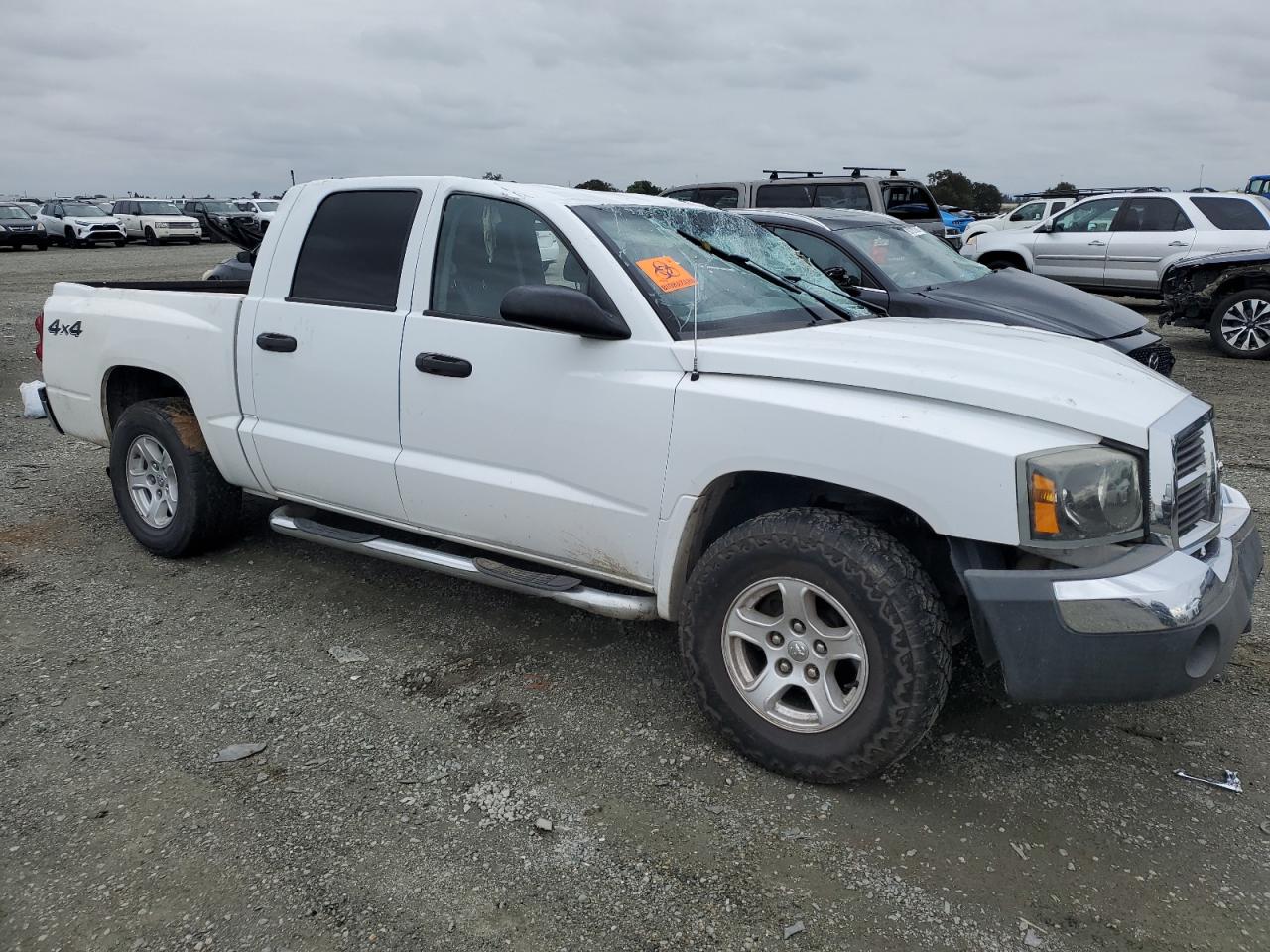 2005 Dodge Dakota Quad Slt White vin: 1D7HW48N25S225496