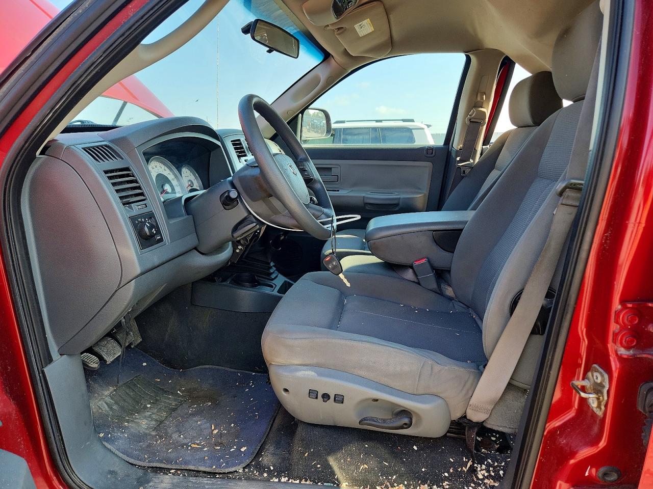 2006 Dodge Dakota Quad Slt Red vin: 1D7HW48N56S508265