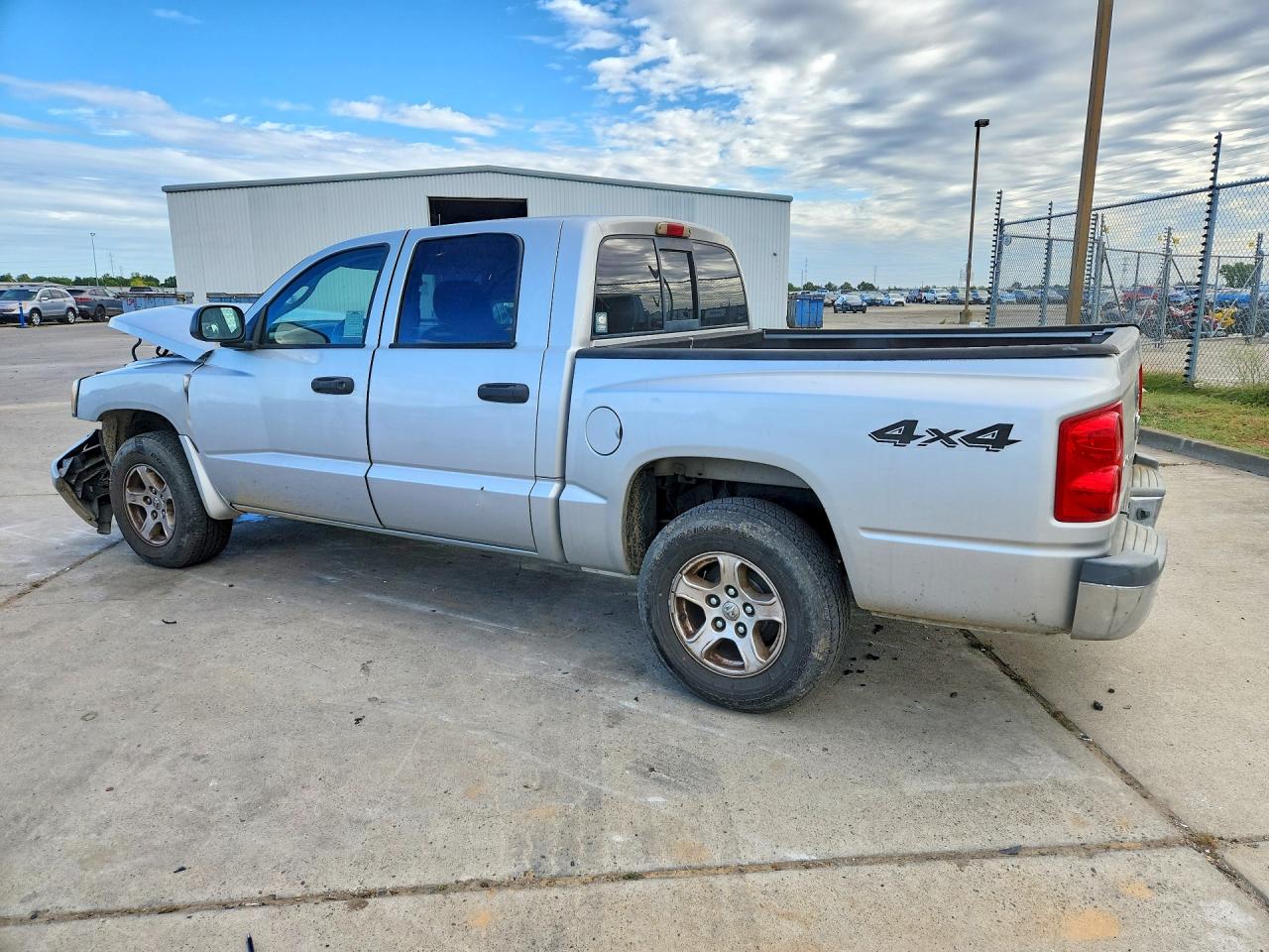2006 Dodge Dakota Quad Slt Silver vin: 1D7HW48N56S704237
