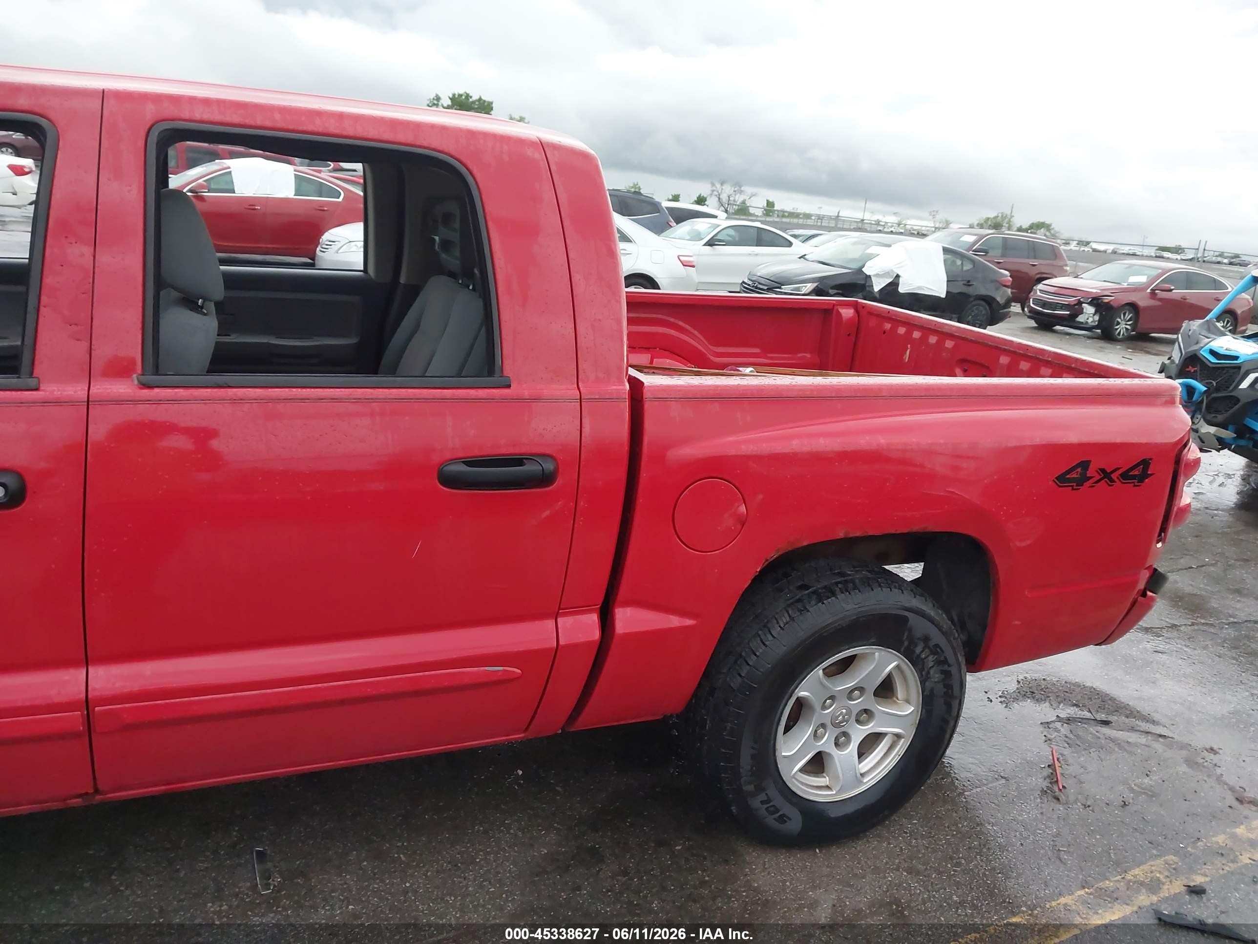 2005 Dodge Dakota Slt Красный vin: 1D7HW48N85S254596
