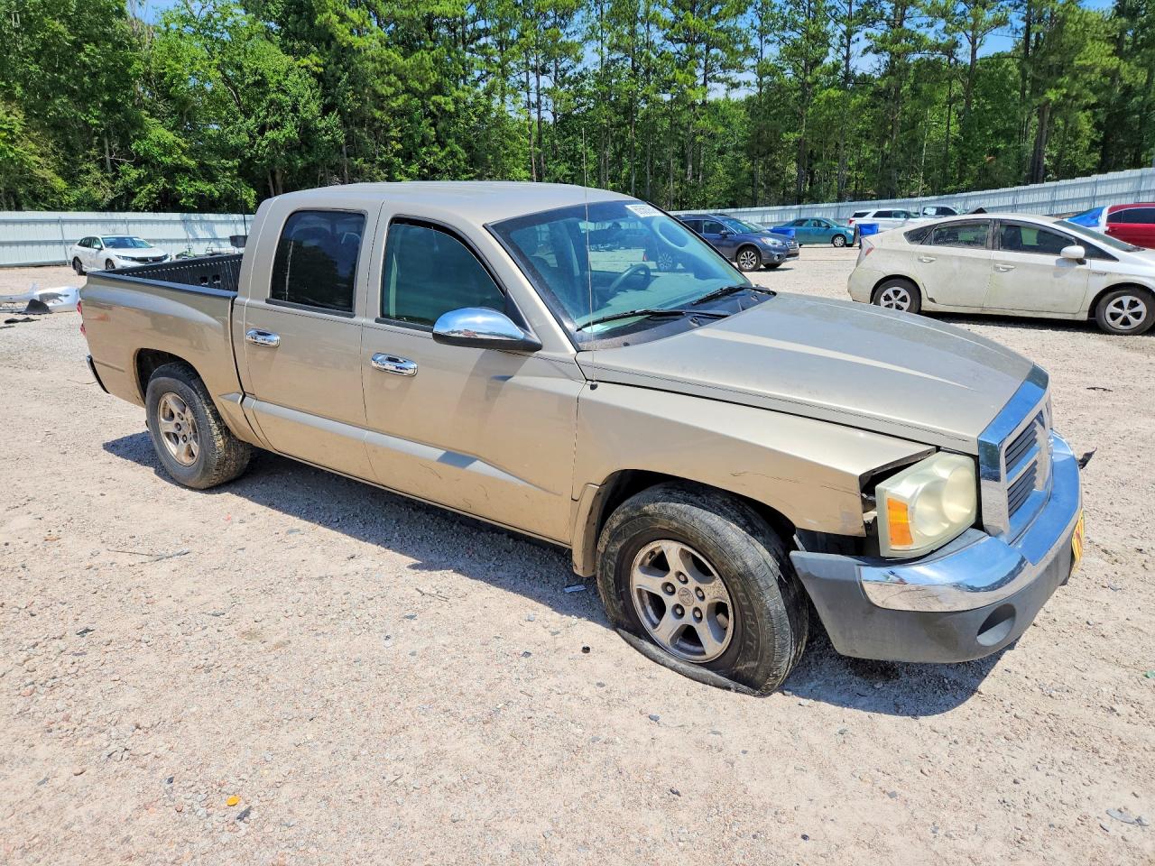 2005 Dodge Dakota Quad Slt Beige vin: 1D7HW48NX5S110841