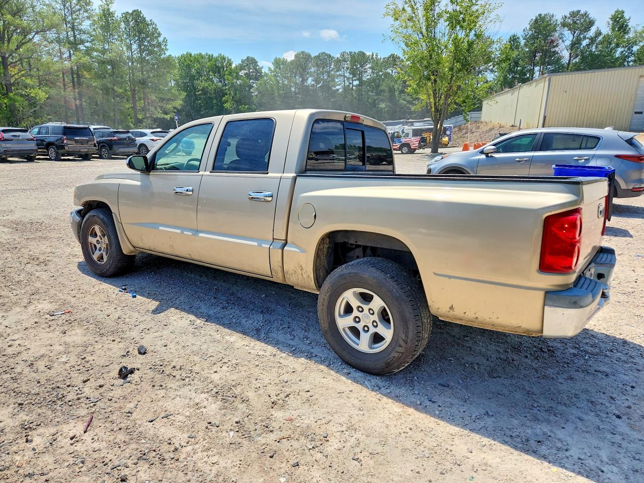 2005 Dodge Dakota Quad Slt Beige vin: 1D7HW48NX5S110841