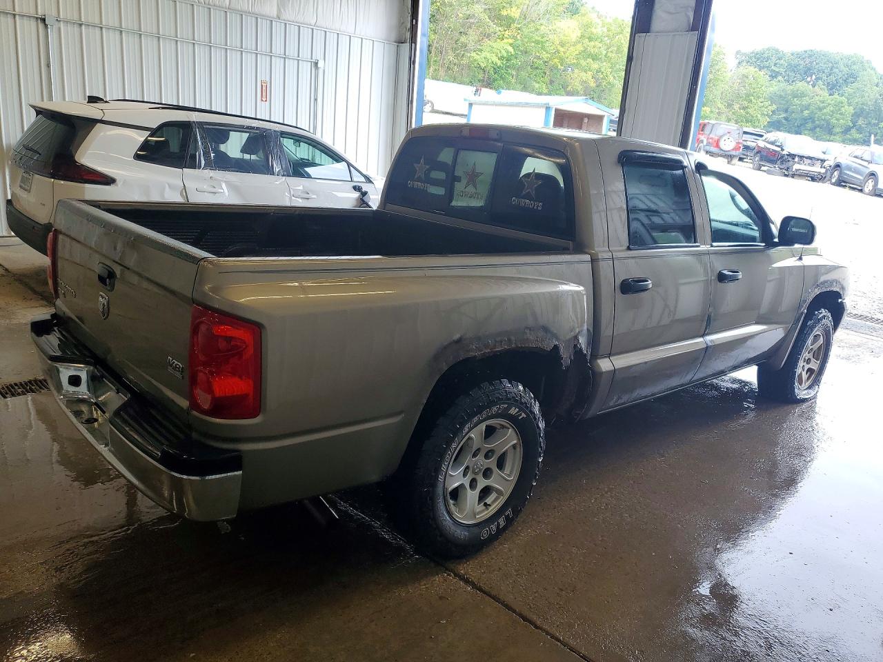 2006 Dodge Dakota Quad Slt Brown vin: 1D7HW48NX6S716058