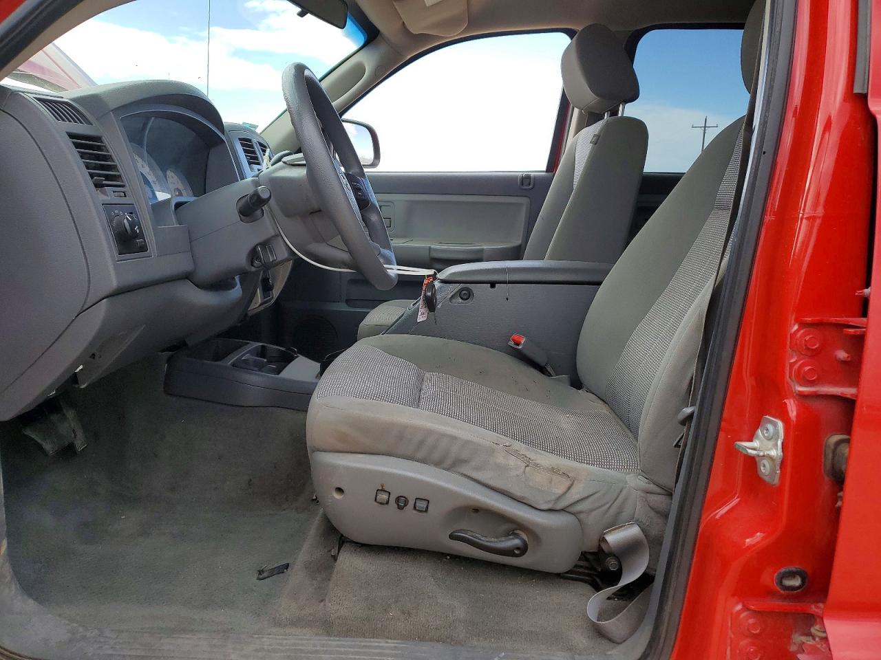 2007 Dodge Dakota Quad Slt Red vin: 1D7HW48P57S268007