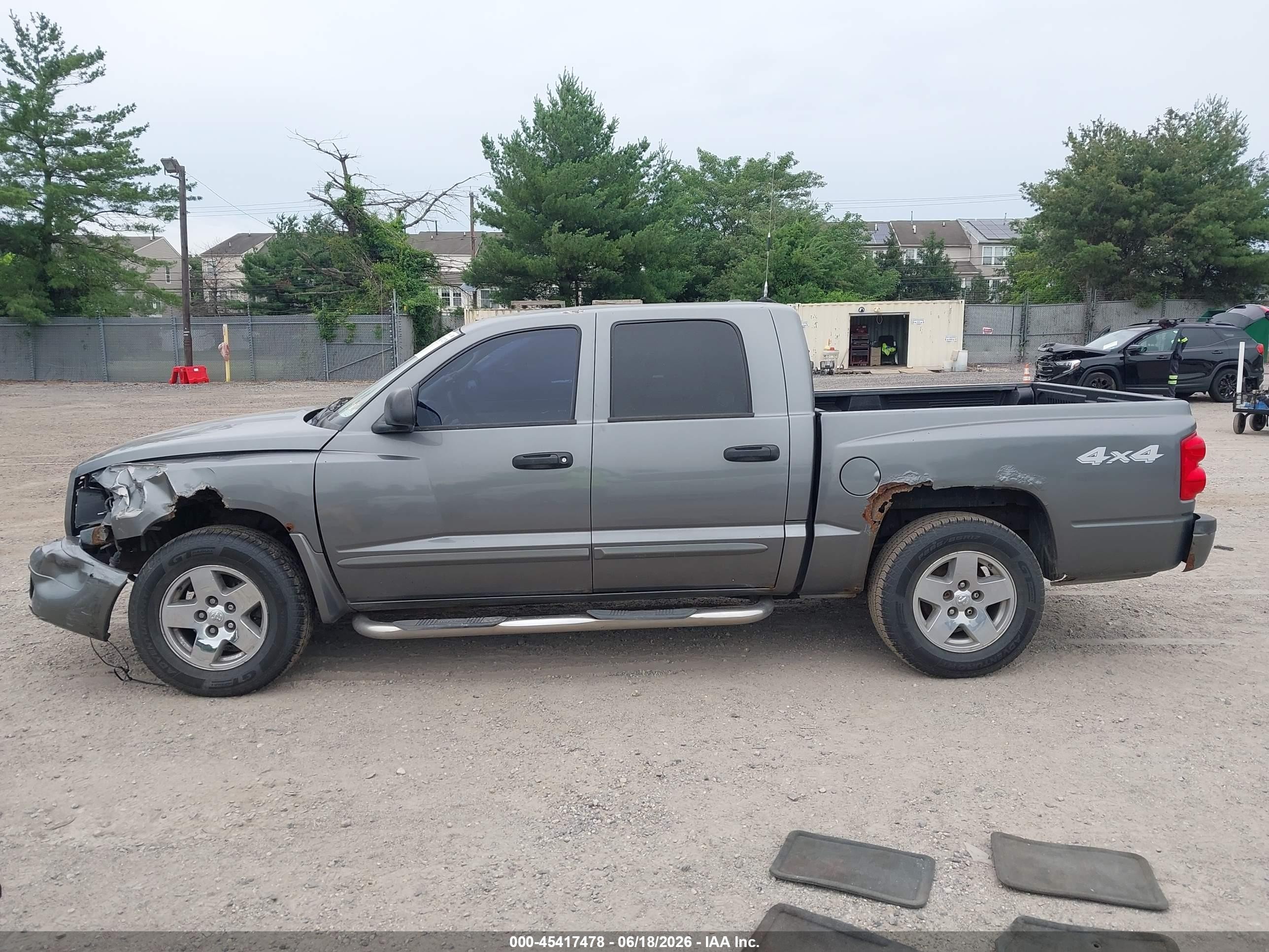2006 Dodge Dakota Laramie Gray vin: 1D7HW58N06S509376