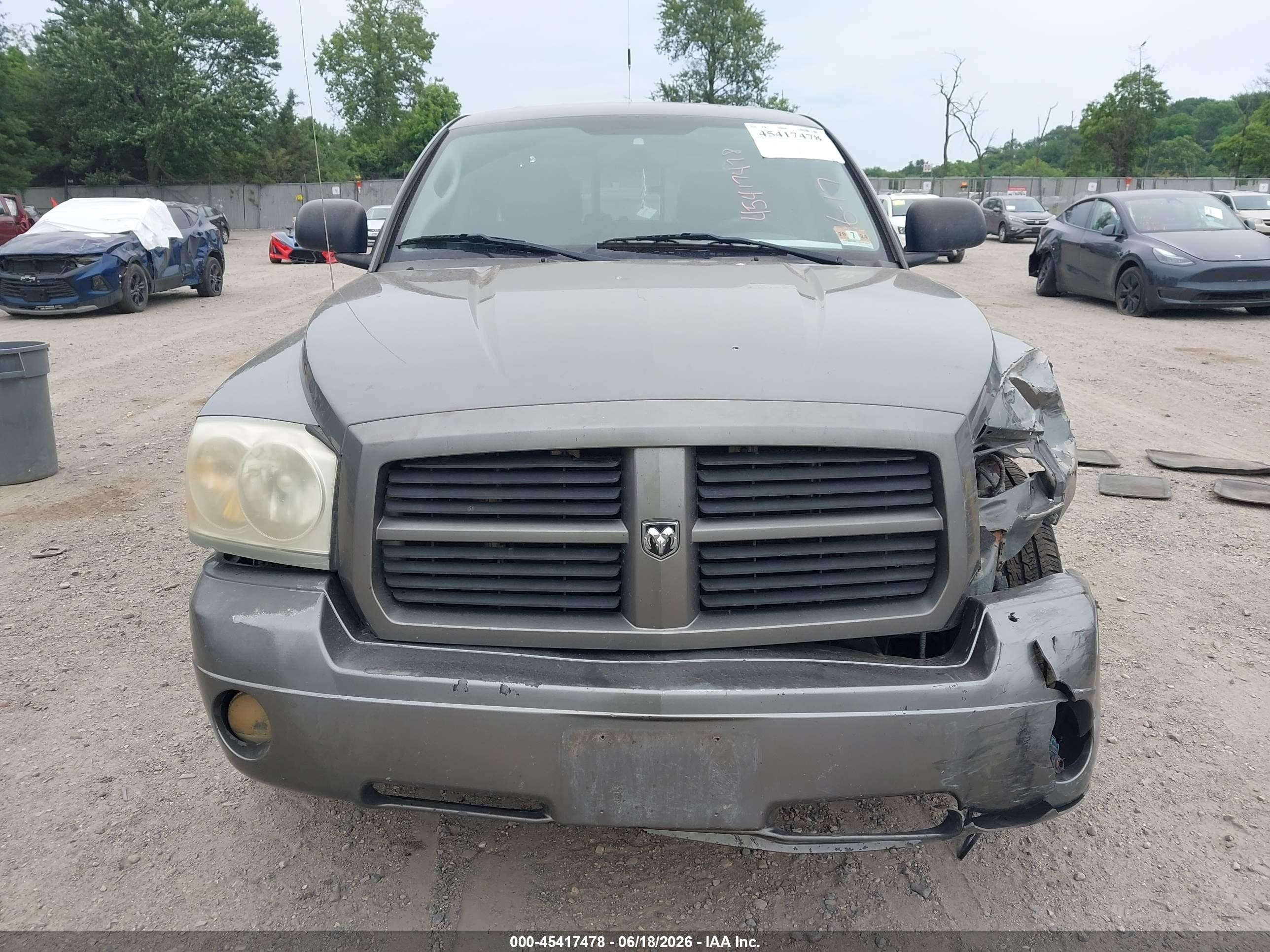 2006 Dodge Dakota Laramie Gray vin: 1D7HW58N06S509376