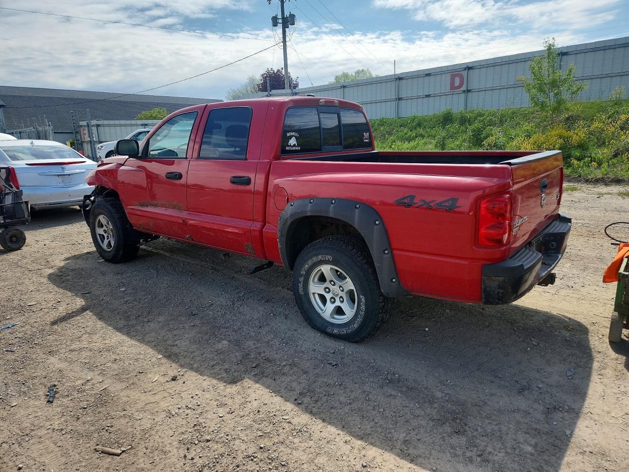 2005 Dodge Dakota Quad Laramie Red vin: 1D7HW58N25S289835