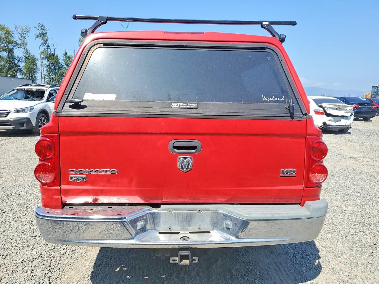 2005 Dodge Dakota Quad Laramie Red vin: 1D7HW58N35S256908