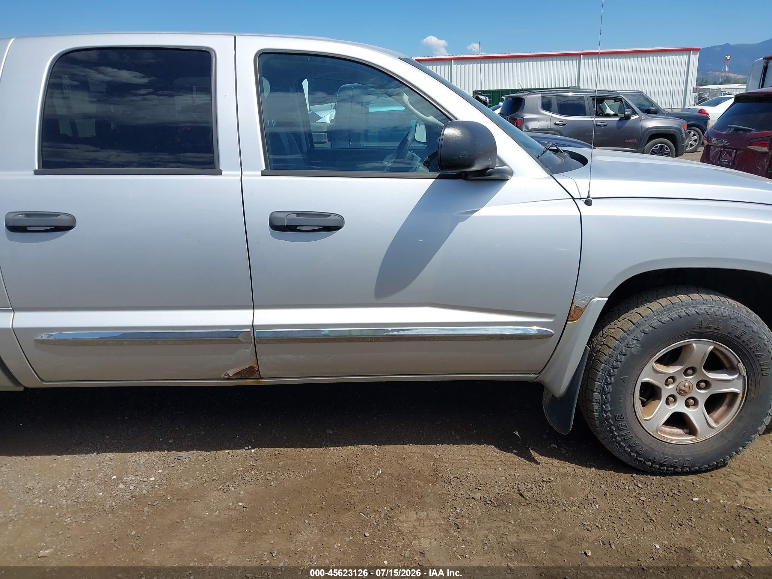 2006 Dodge Dakota Laramie Silver vin: 1D7HW58N36S589580