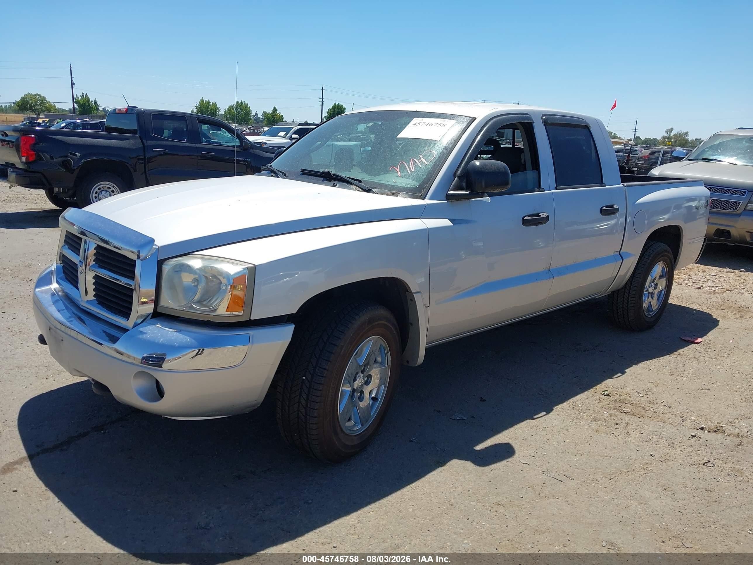 2005 Dodge Dakota Laramie Silver vin: 1D7HW58N45S214604