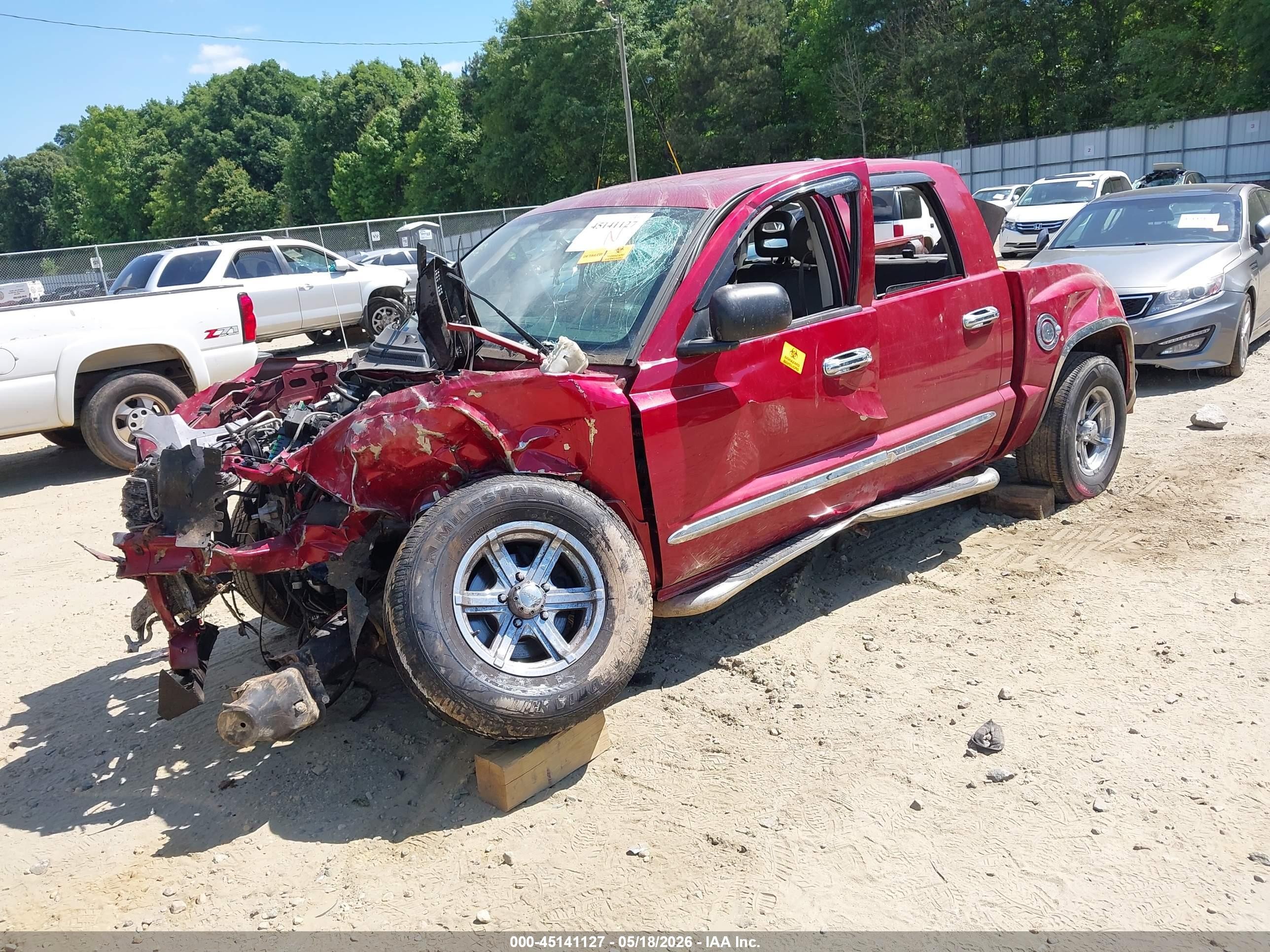 2006 Dodge Dakota Laramie Красный vin: 1D7HW58N86S645819