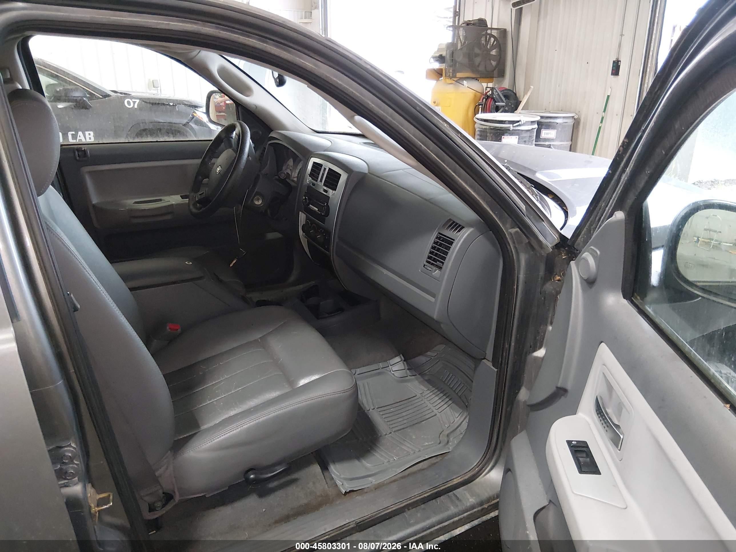2005 Dodge Dakota Laramie Gray vin: 1D7HW58N95S256914