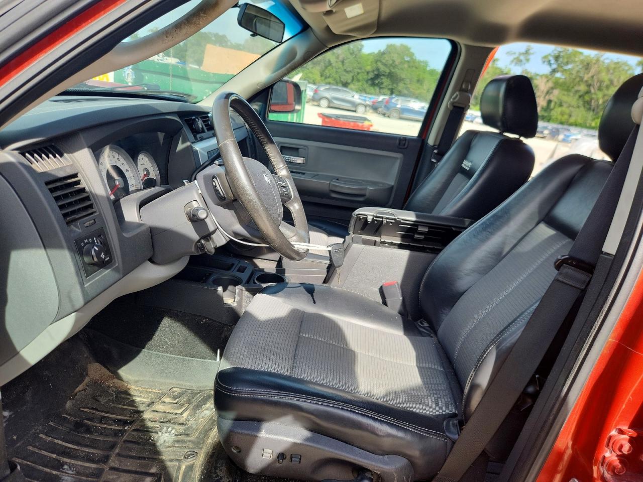 2008 Dodge Dakota Sport Orange vin: 1D7HW68N88S564103