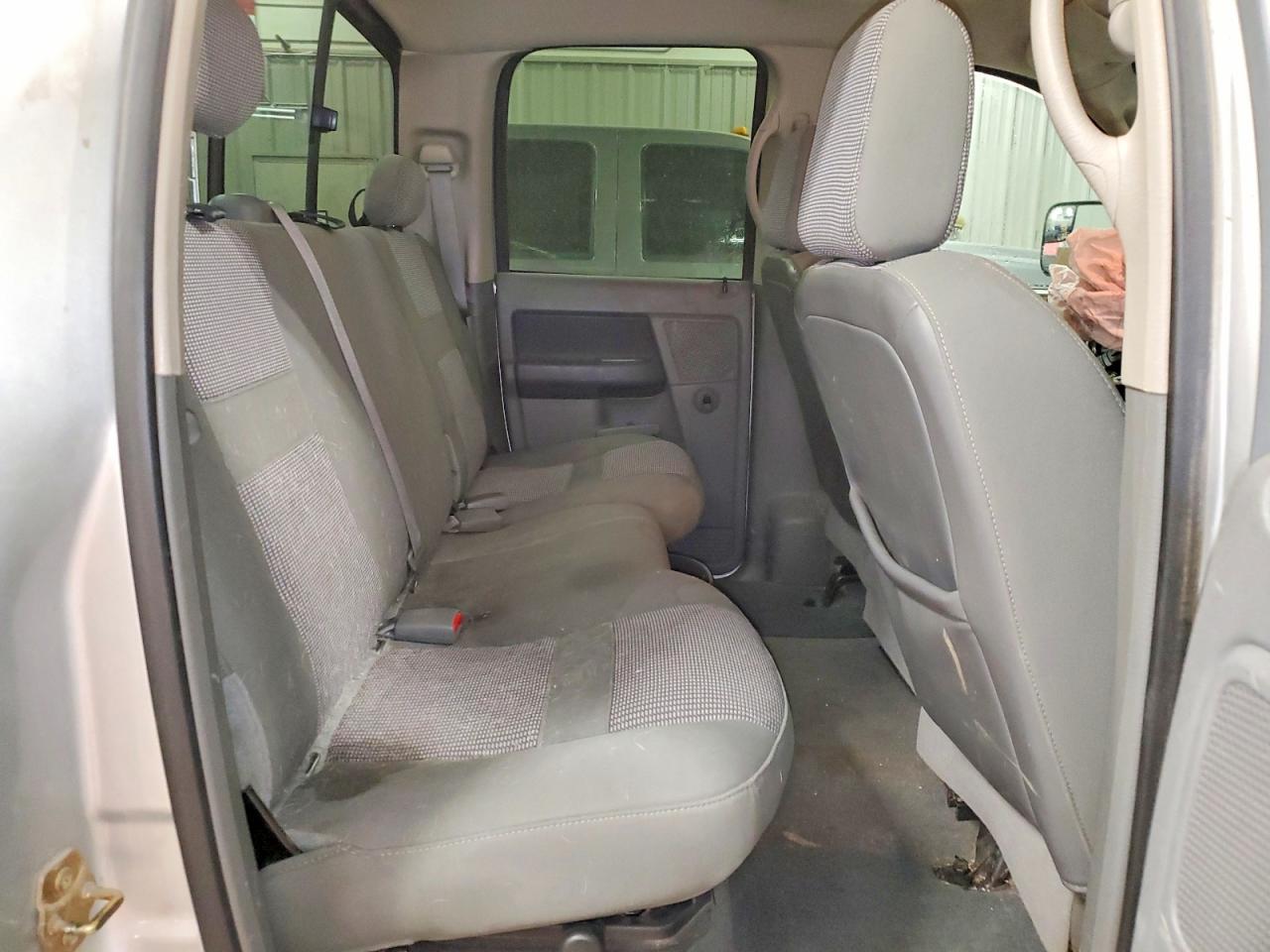 2006 Dodge Ram 2500 St Silver vin: 1D7KS28C16J234945