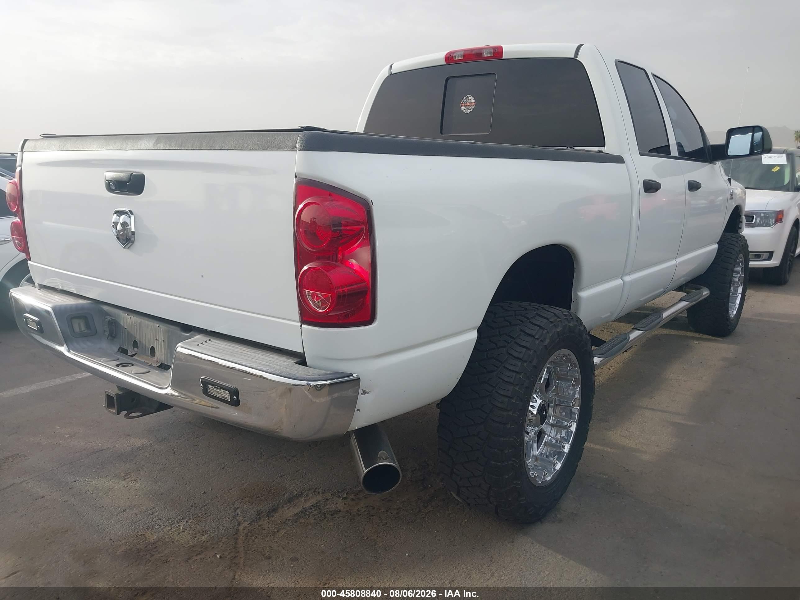 2007 Dodge Ram 2500 Slt/trx4 Off Road/sport/power Wagon White vin: 1D7KS28C17J559063