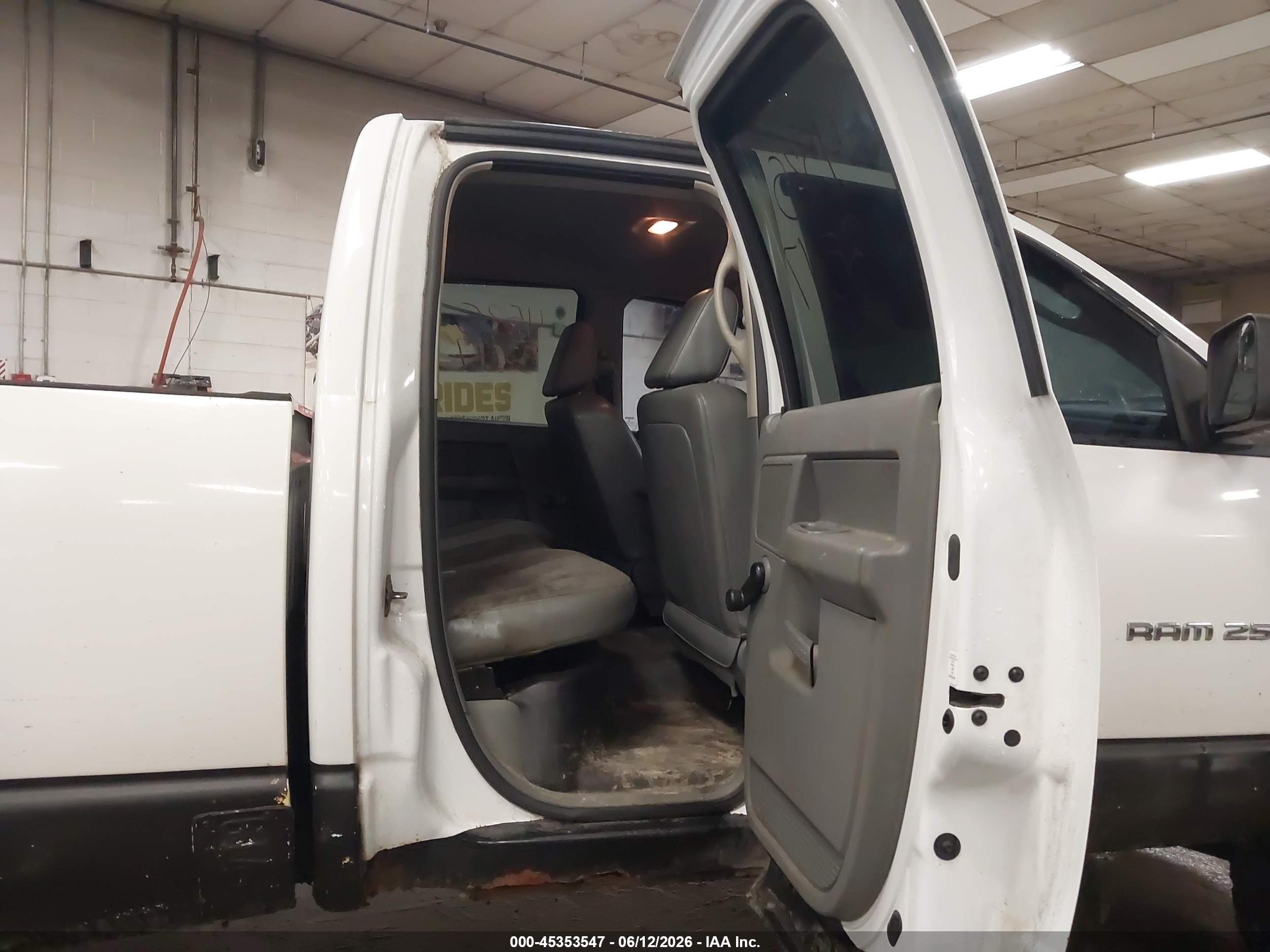 2006 Dodge Ram 2500 St White vin: 1D7KS28C46J117389