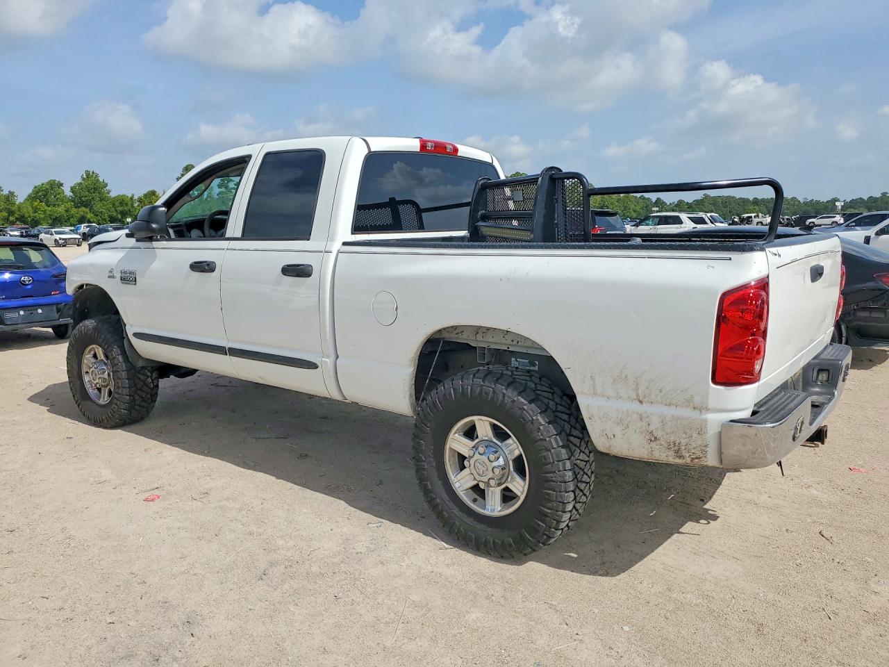 2007 Dodge Ram 2500 St White vin: 1D7KS28C57J508682