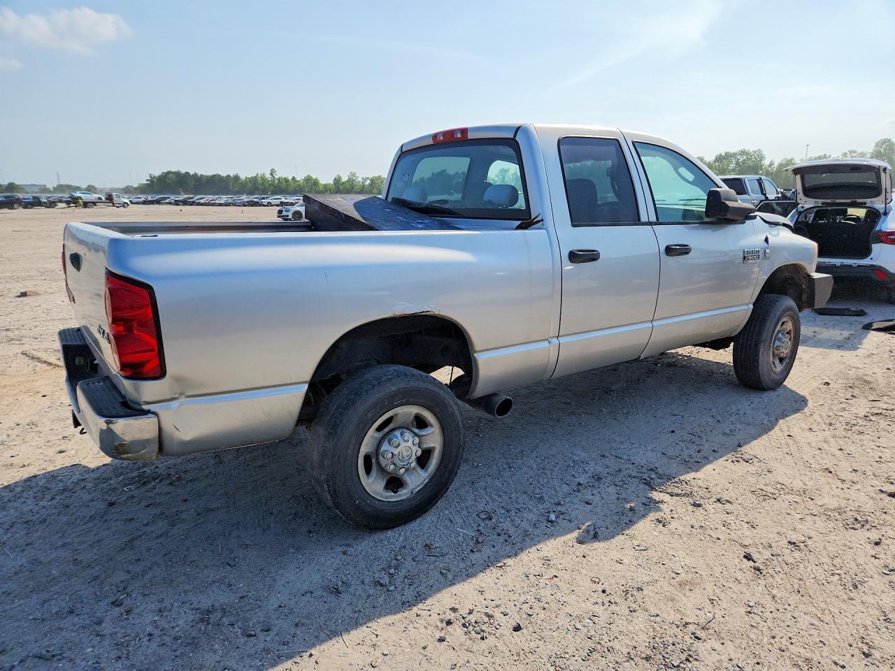 2007 Dodge Ram 2500 St Silver vin: 1D7KS28C97J565404
