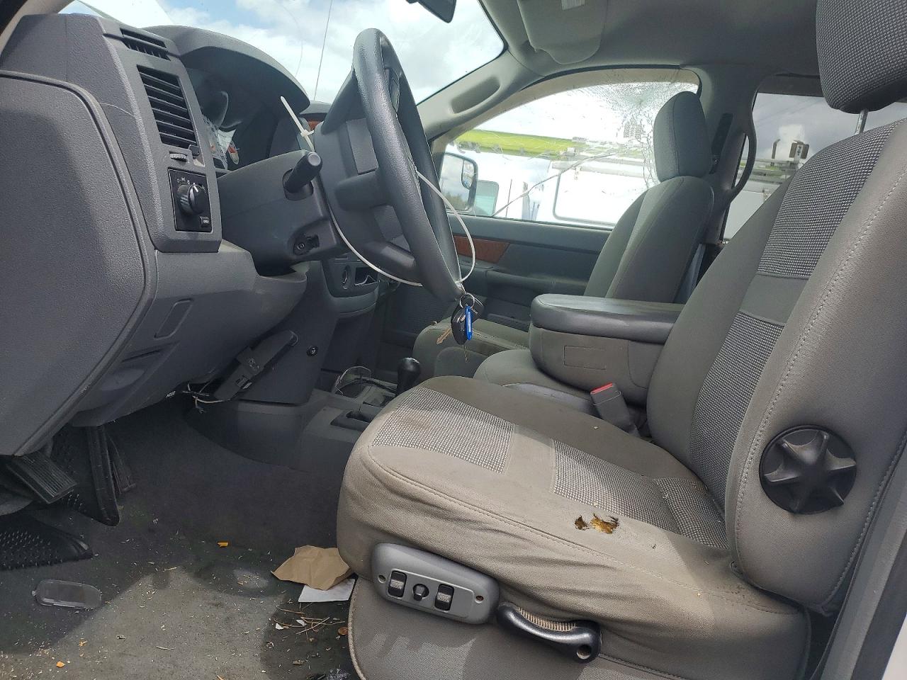 2006 Dodge Ram 2500 St White vin: 1D7KS28D36J155771