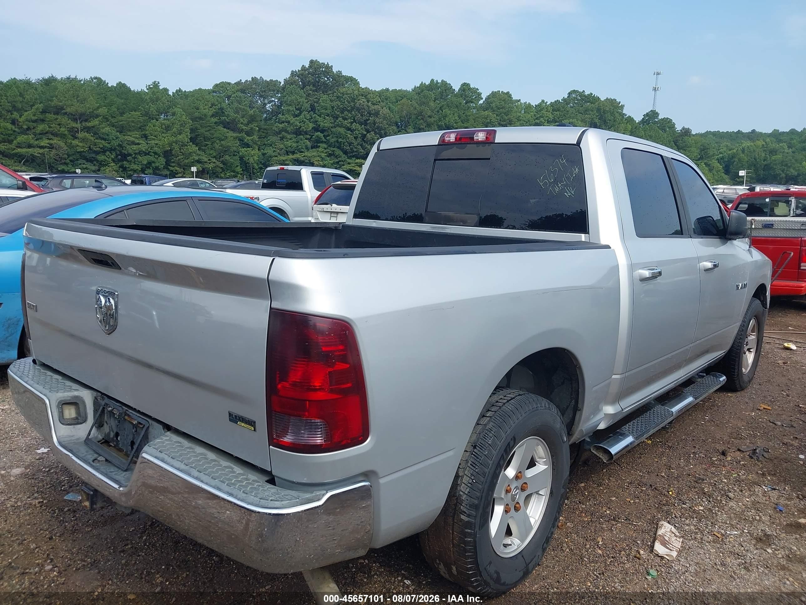 2010 Dodge Ram 1500 Slt/sport/trx Silver vin: 1D7RB1CP2AS156374