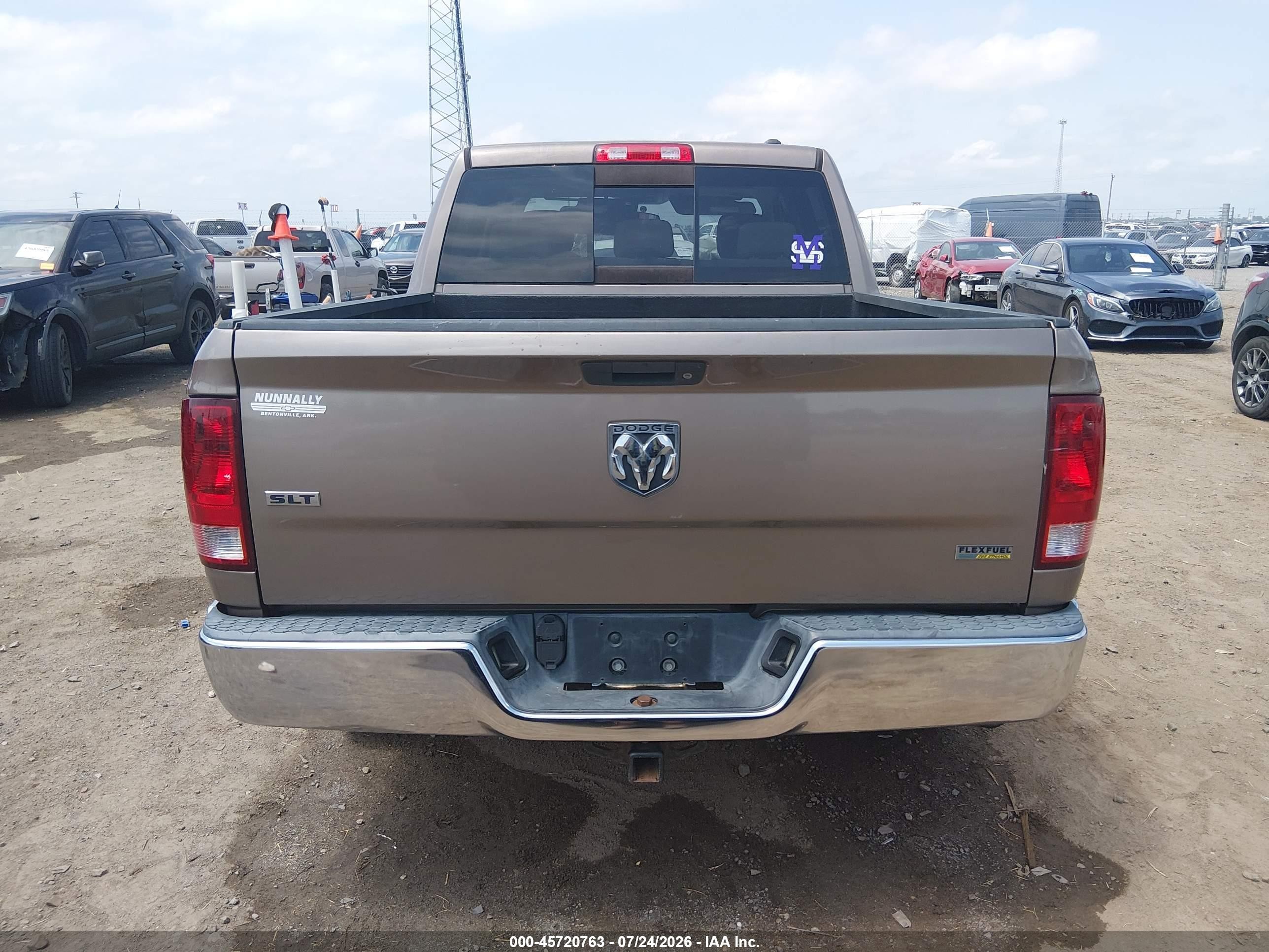 2010 Dodge Ram 1500 Slt/sport/trx Beige vin: 1D7RB1CP3AS141933