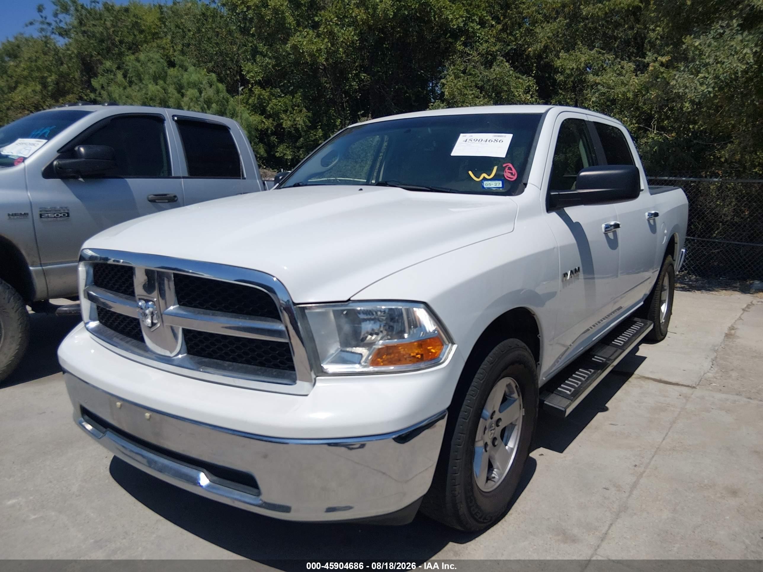2010 Dodge Ram 1500 Slt/sport/trx White vin: 1D7RB1CP3AS189917