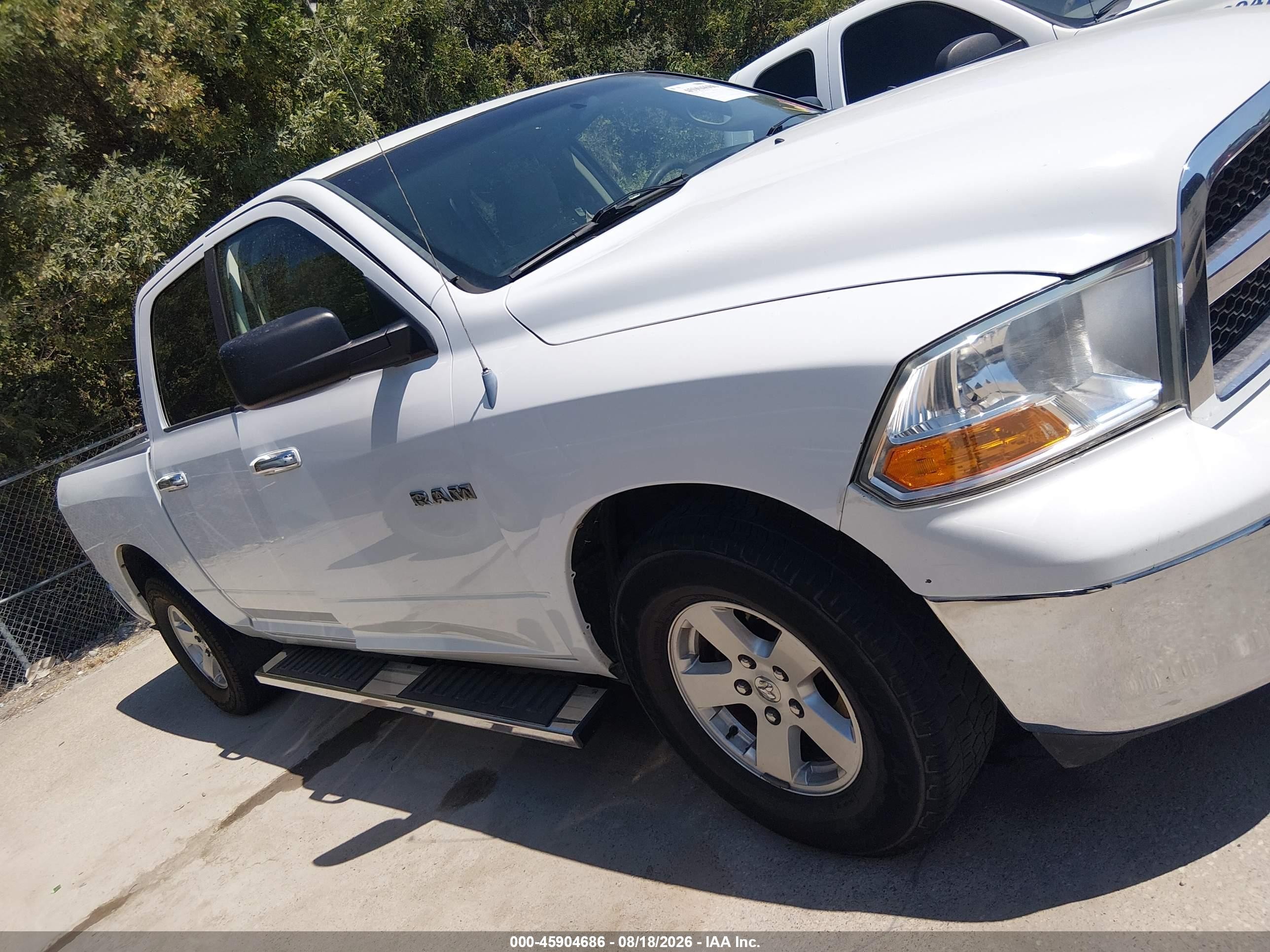 2010 Dodge Ram 1500 Slt/sport/trx White vin: 1D7RB1CP3AS189917
