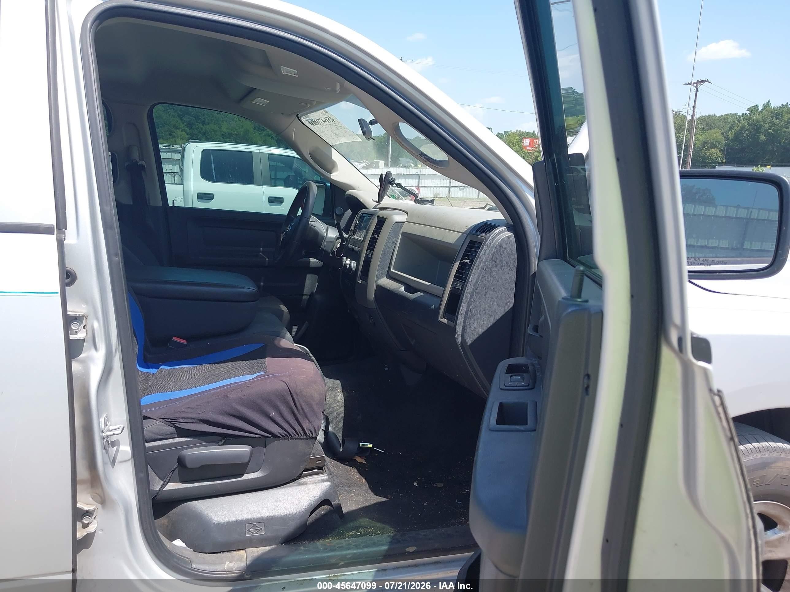 2011 Ram Ram 1500 St Silver vin: 1D7RB1CP3BS533408