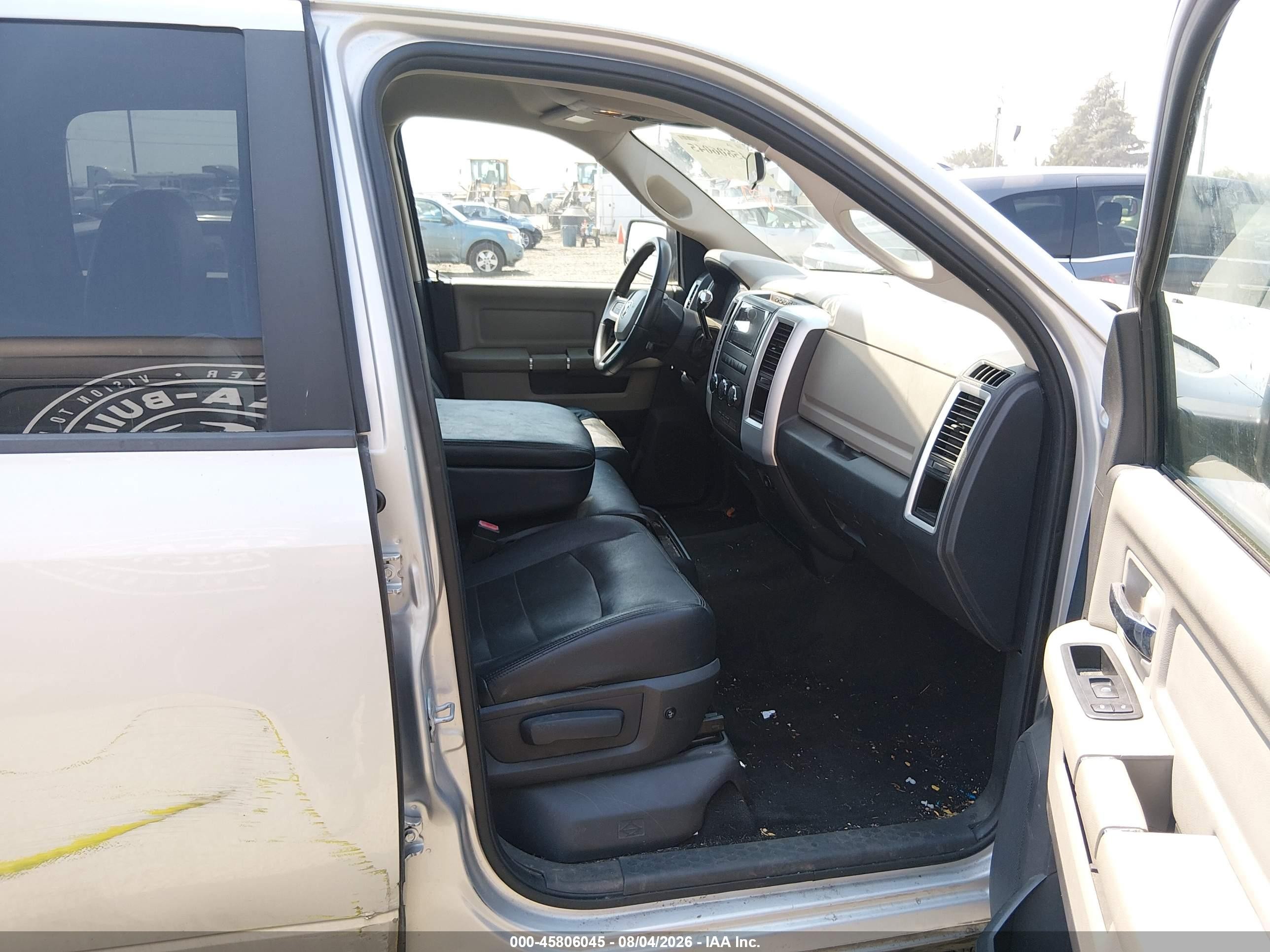 2011 Ram Ram 1500 Slt Silver vin: 1D7RB1CP3BS538107
