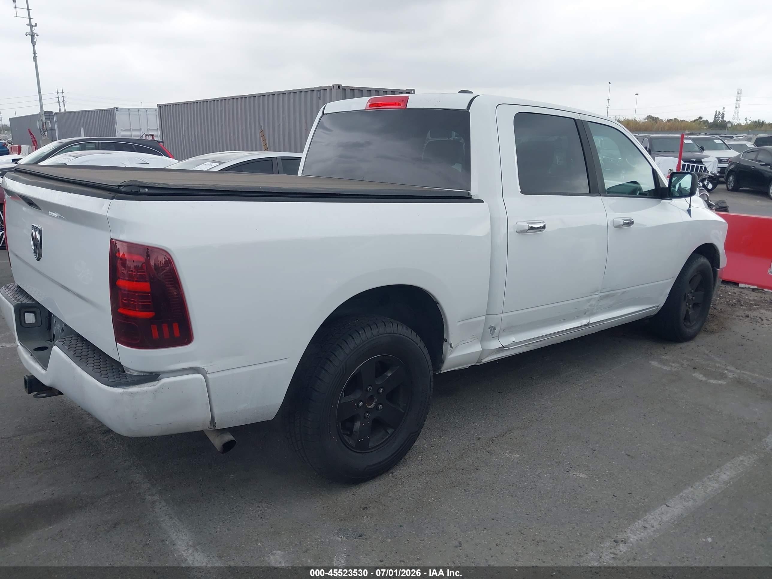 2010 Dodge Ram 1500 Slt/sport/trx White vin: 1D7RB1CP9AS153455