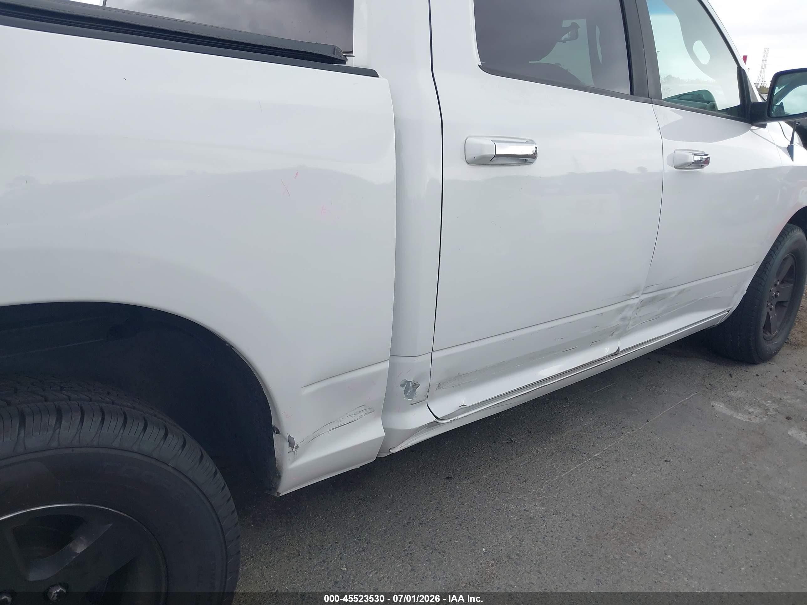 2010 Dodge Ram 1500 Slt/sport/trx White vin: 1D7RB1CP9AS153455