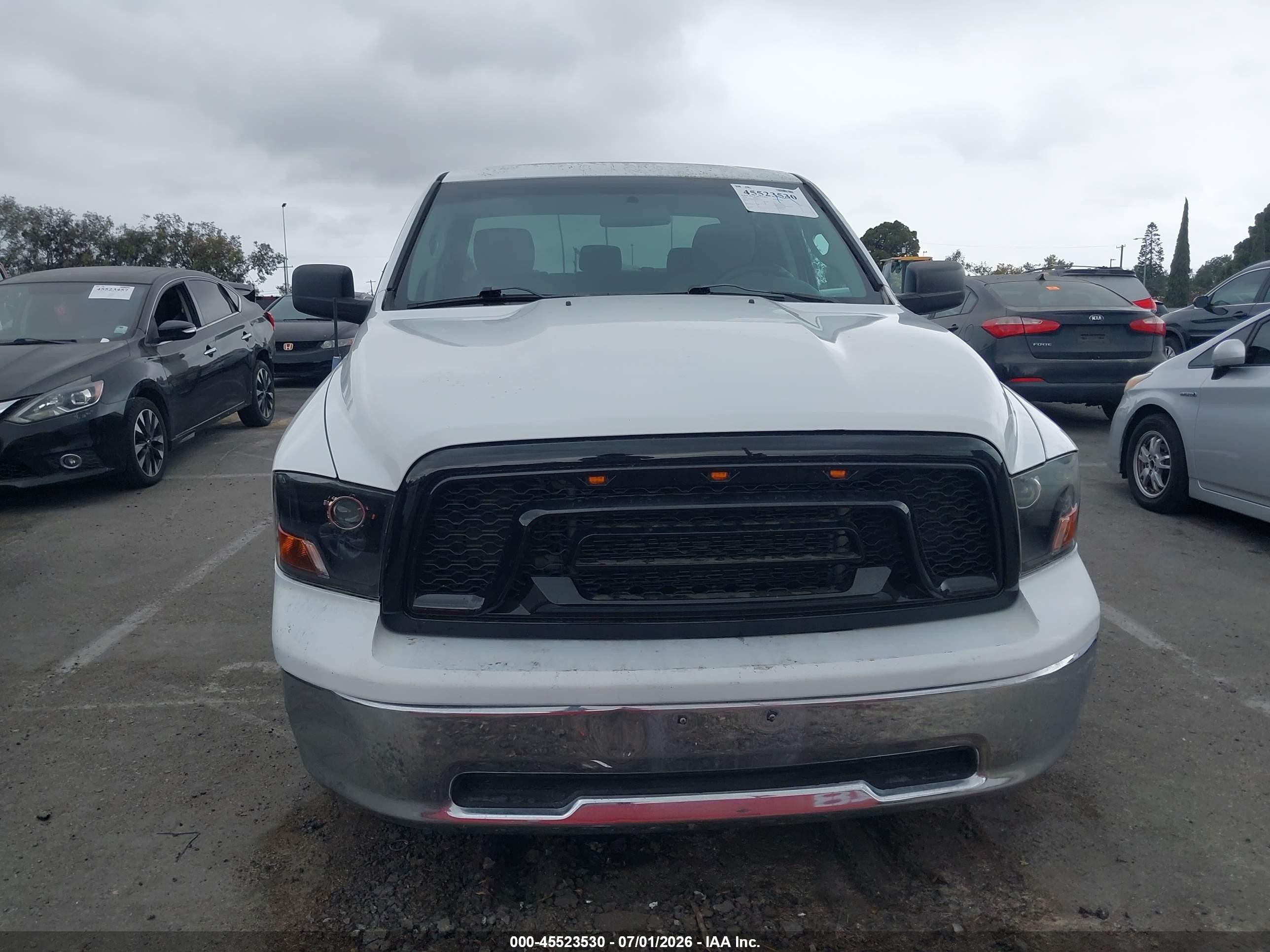 2010 Dodge Ram 1500 Slt/sport/trx White vin: 1D7RB1CP9AS153455
