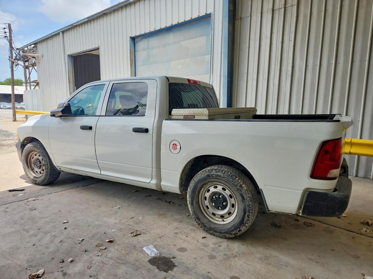 2011 Dodge Ram 1500 White vin: 1D7RB1CPXBS692703