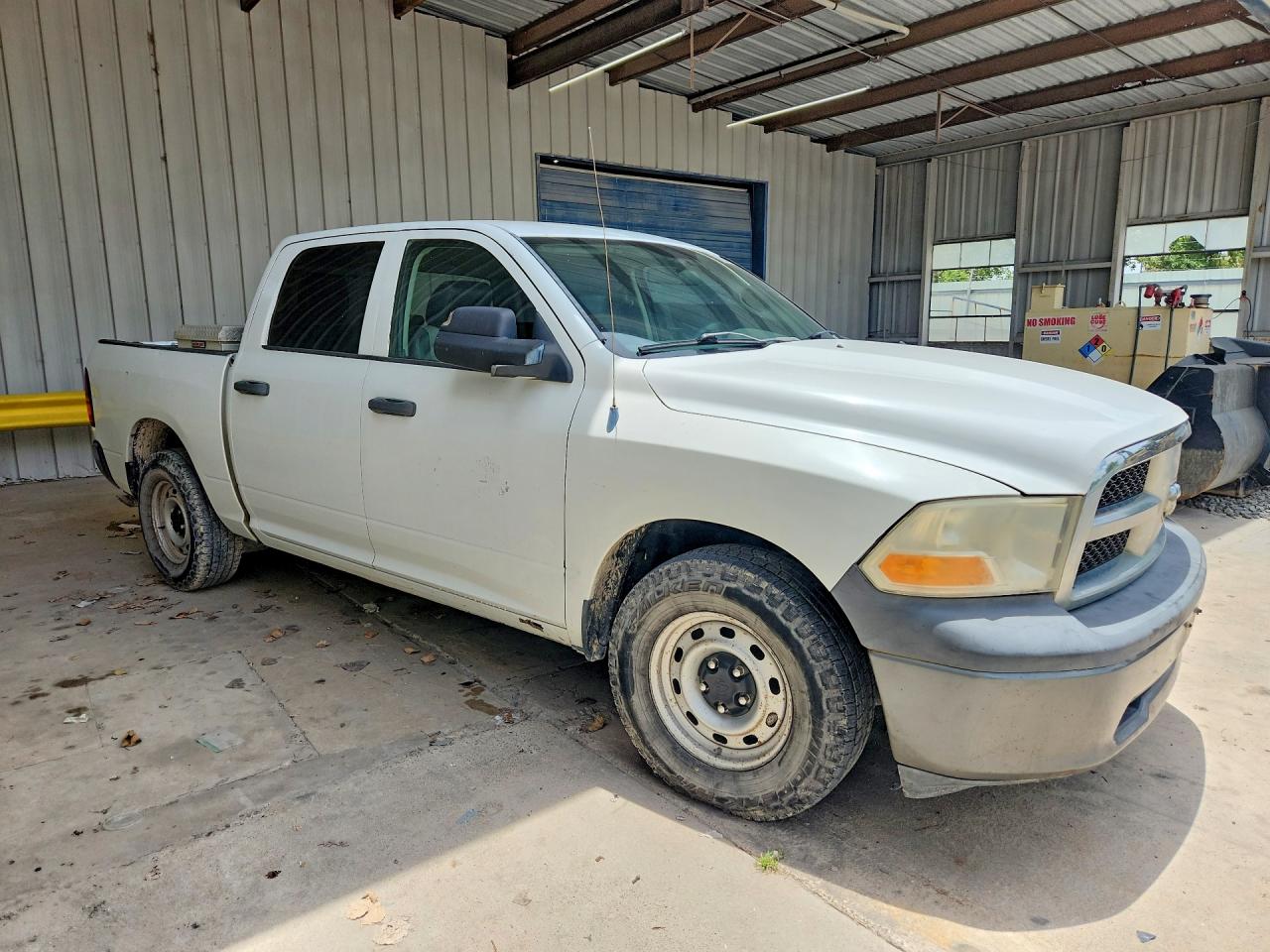 2011 Dodge Ram 1500 White vin: 1D7RB1CPXBS692703