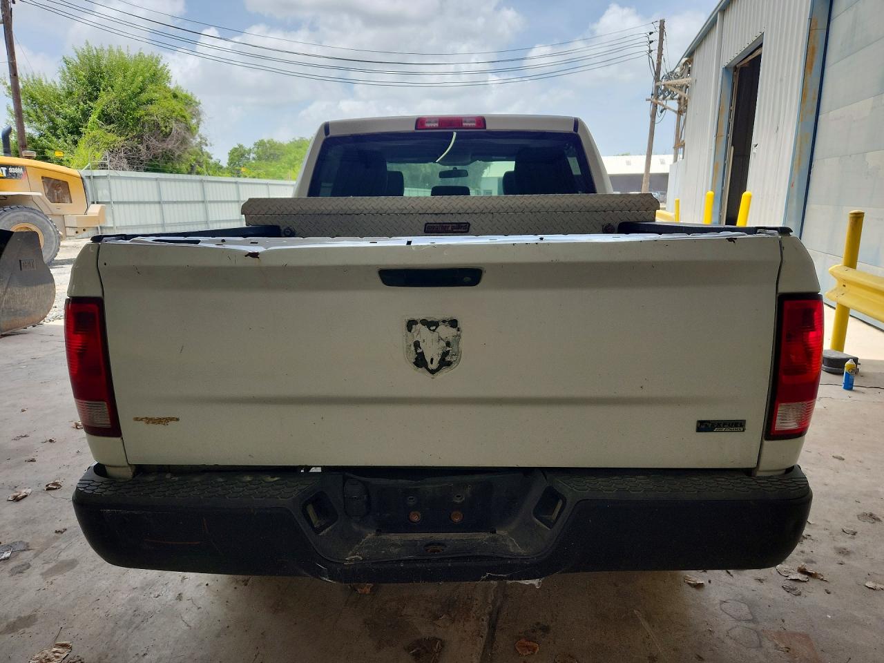 2011 Dodge Ram 1500 White vin: 1D7RB1CPXBS692703
