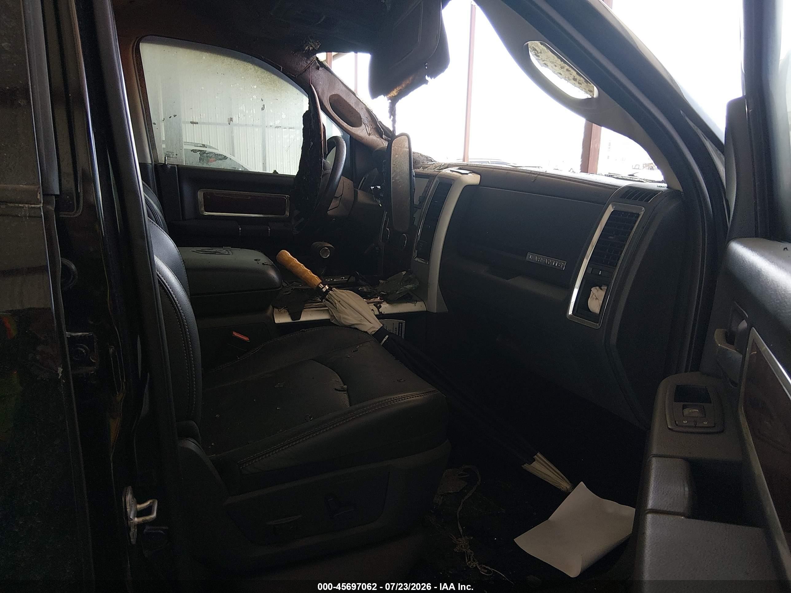 2010 Dodge Ram 1500   Gray vin: 1D7RB1CT0AS132359