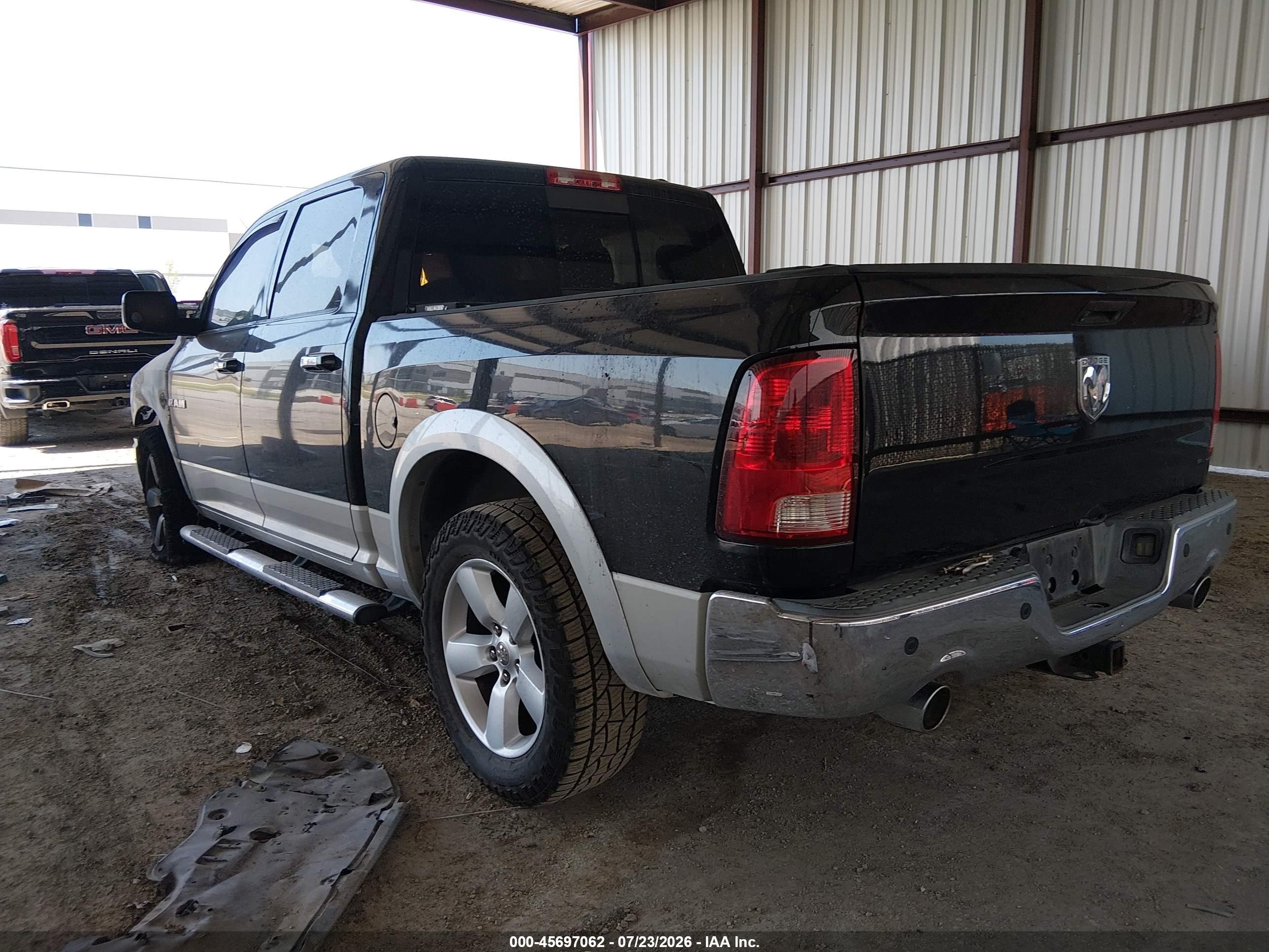 2010 Dodge Ram 1500   Gray vin: 1D7RB1CT0AS132359