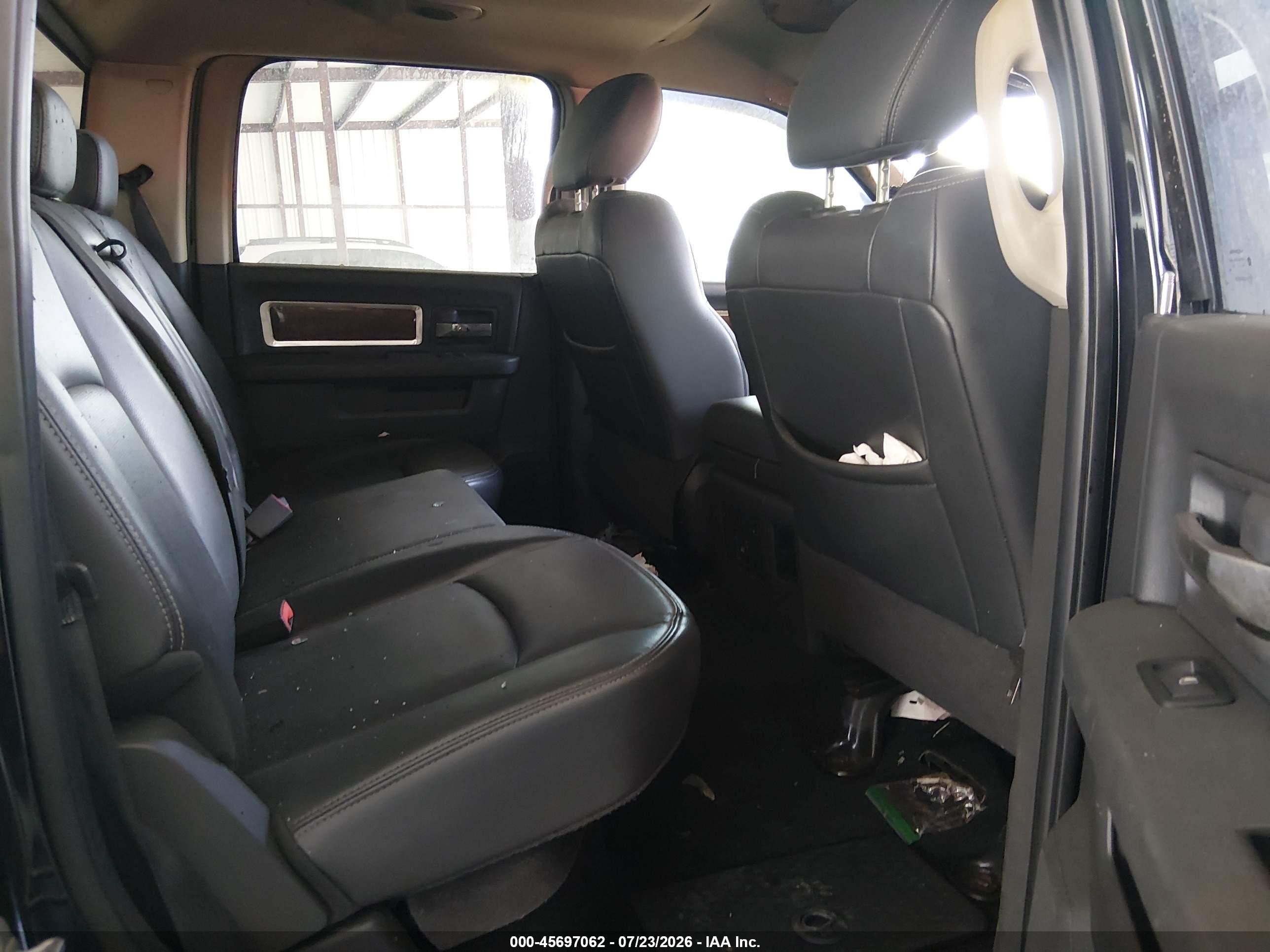 2010 Dodge Ram 1500   Gray vin: 1D7RB1CT0AS132359