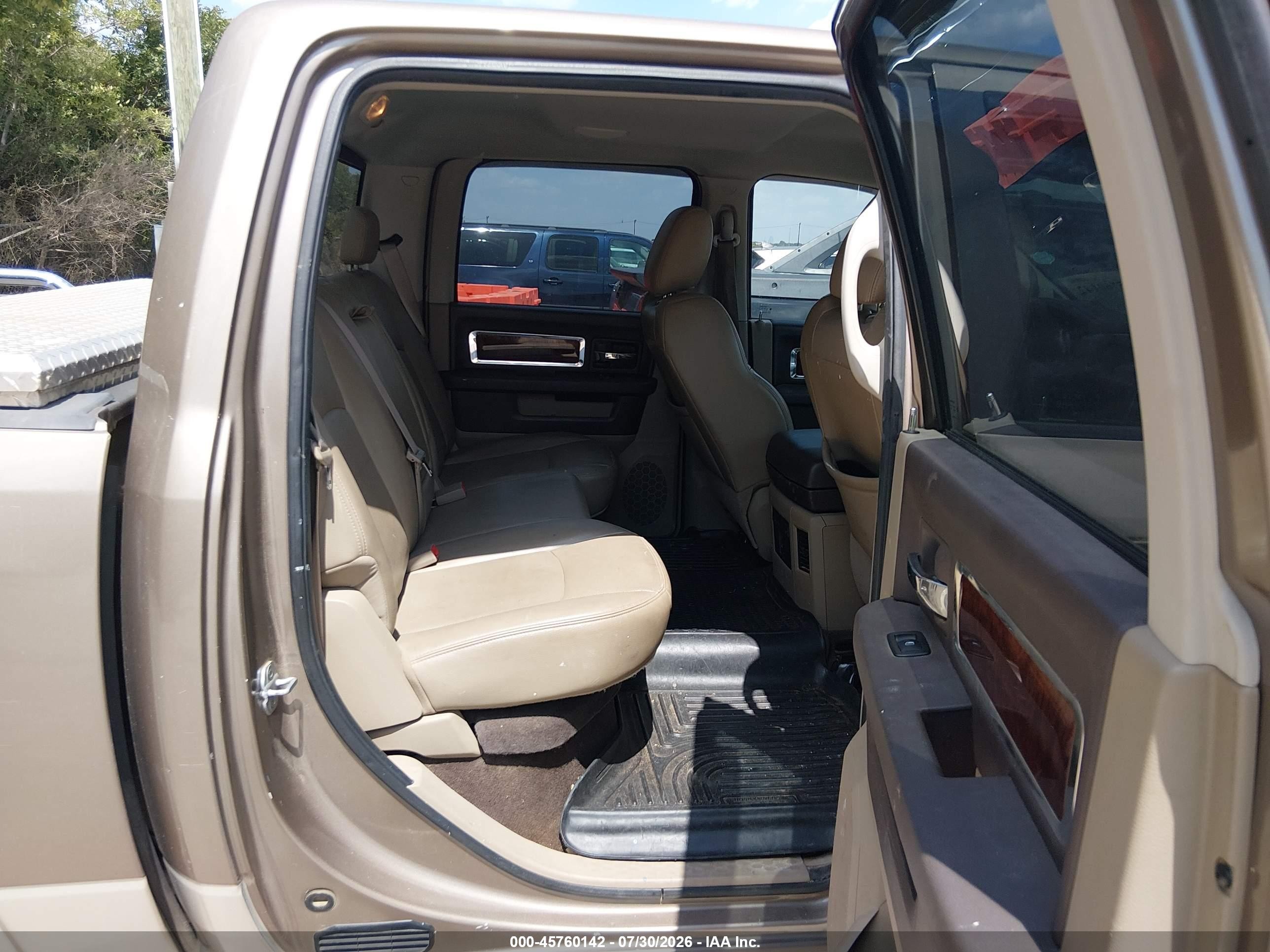 2010 Dodge Ram 1500 Laramie Gold vin: 1D7RB1CT0AS235796