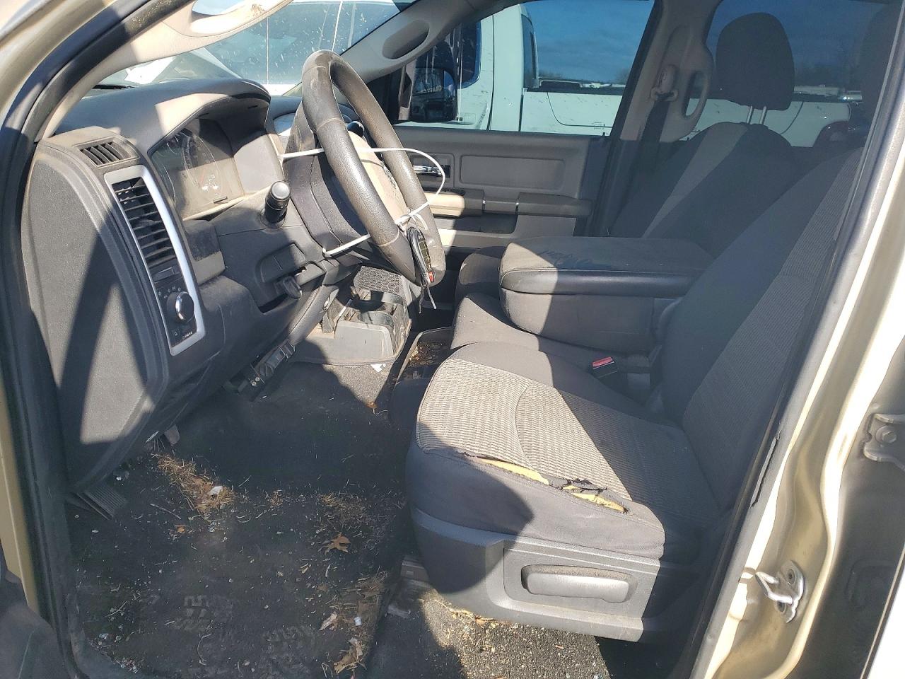 2011 Dodge Ram 1500 Gold vin: 1D7RB1CT0BS514960