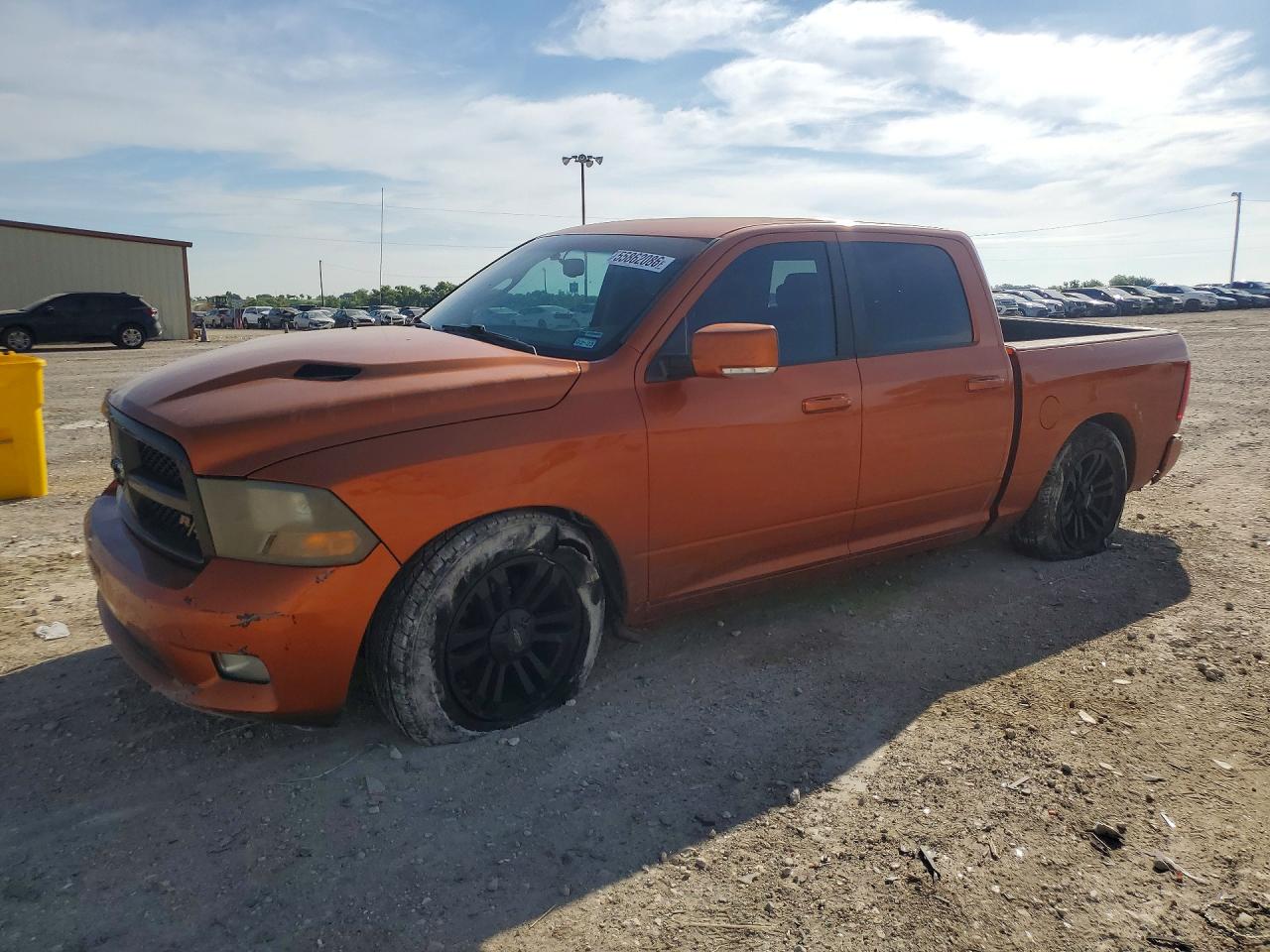 2010 Dodge Ram 1500 Orange vin: 1D7RB1CT1AS169372