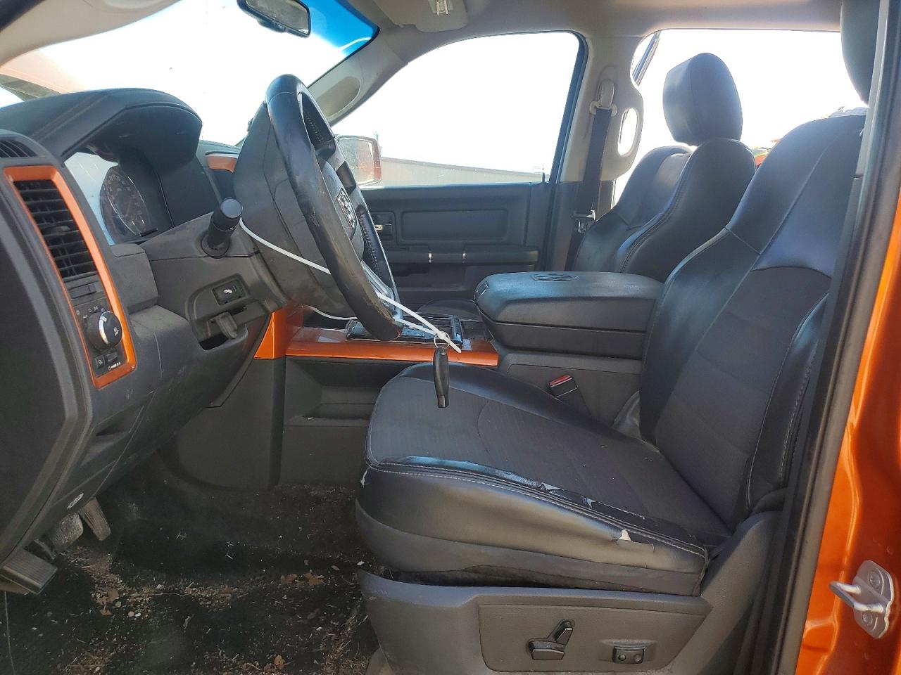 2010 Dodge Ram 1500 Orange vin: 1D7RB1CT1AS169372