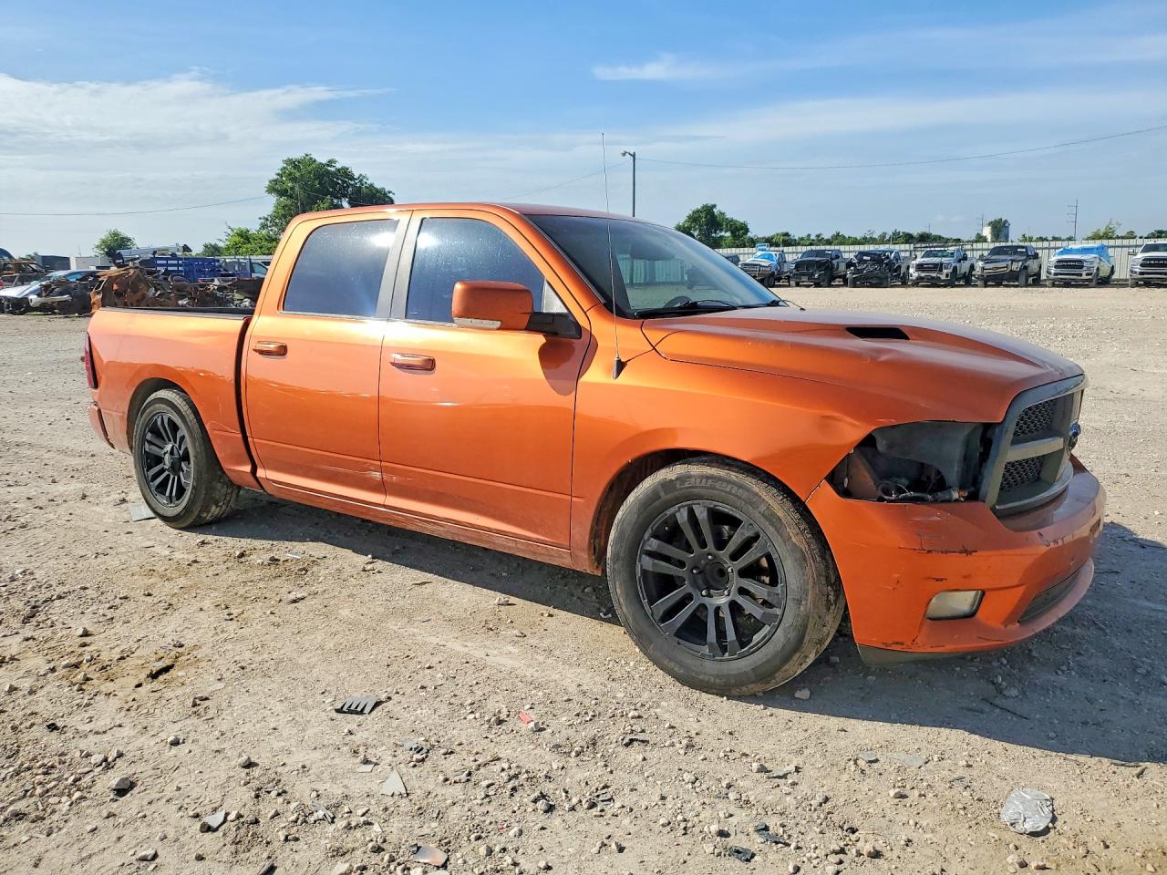2010 Dodge Ram 1500 Orange vin: 1D7RB1CT1AS169372