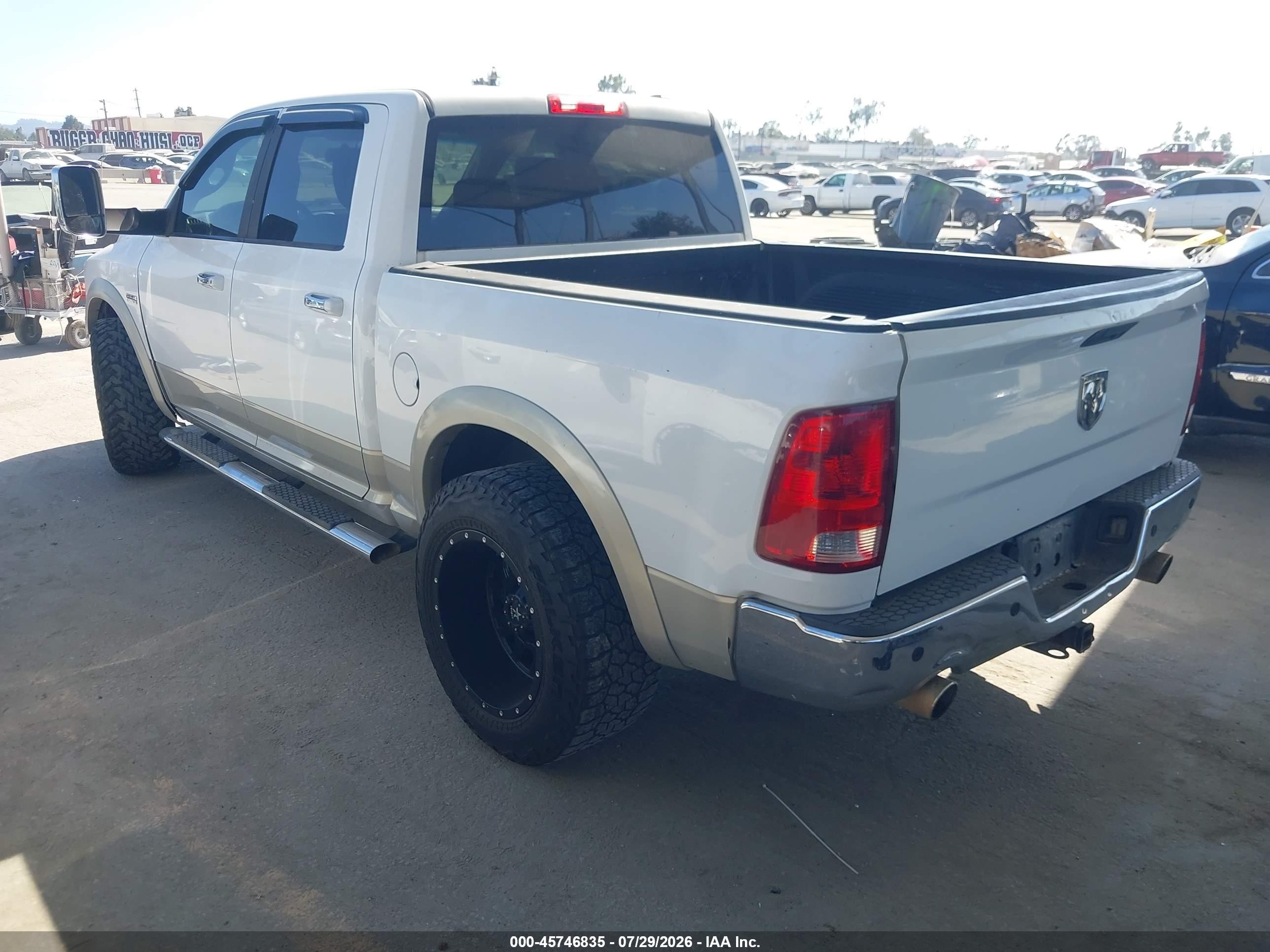 2010 Dodge Ram 1500 Laramie White vin: 1D7RB1CT1AS213385