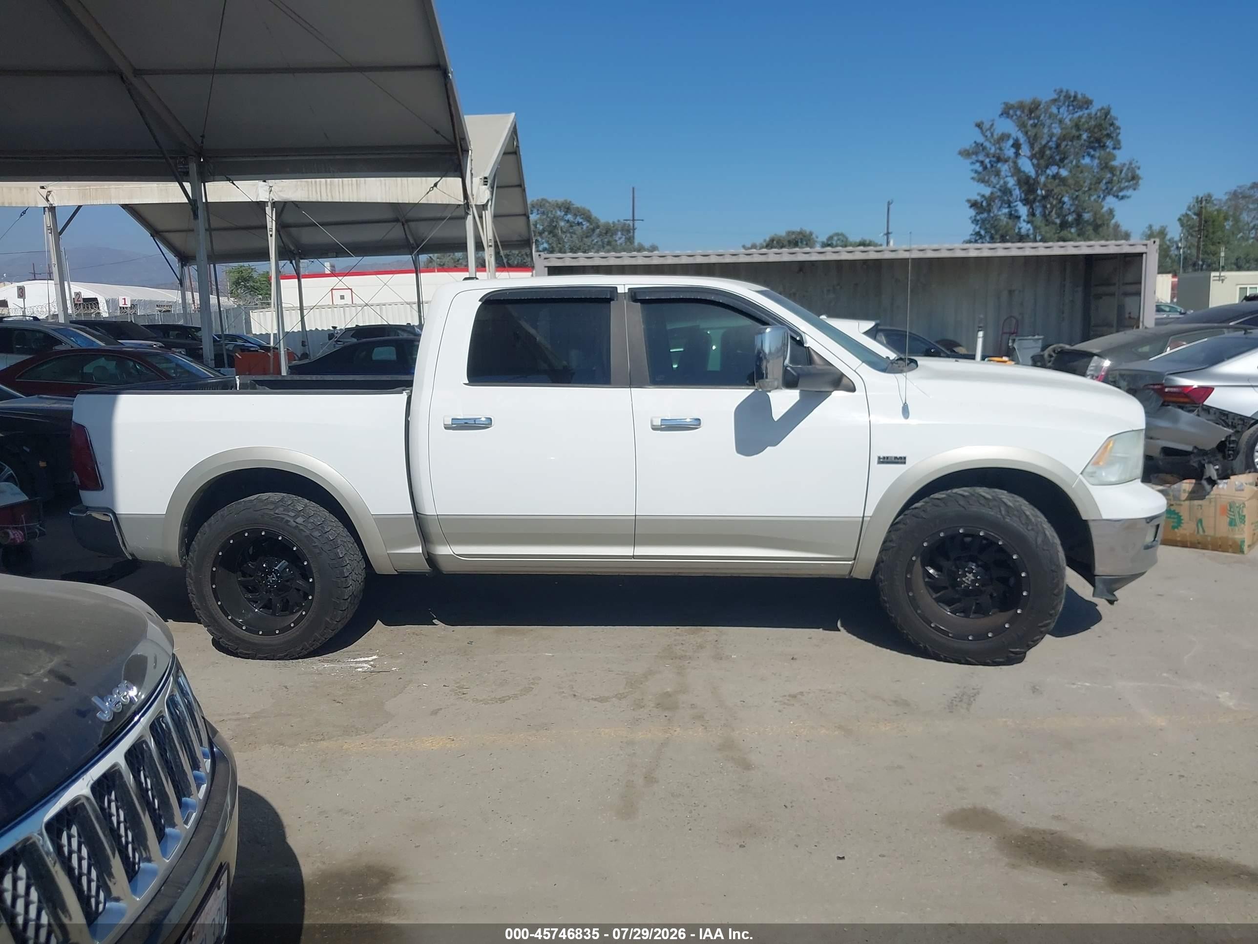 2010 Dodge Ram 1500 Laramie White vin: 1D7RB1CT1AS213385