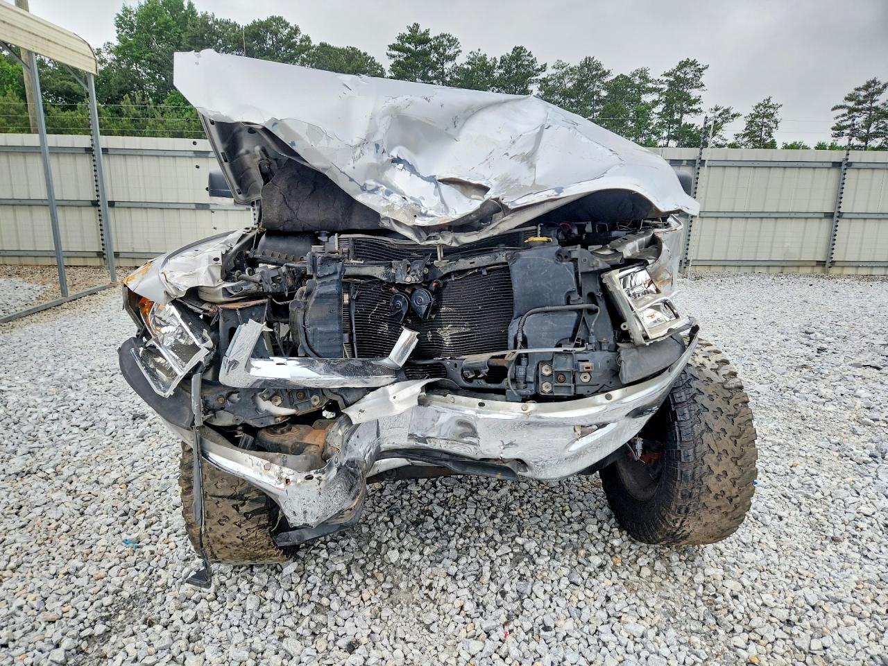 2010 Dodge Ram 1500 Silver vin: 1D7RB1CT1AS213774